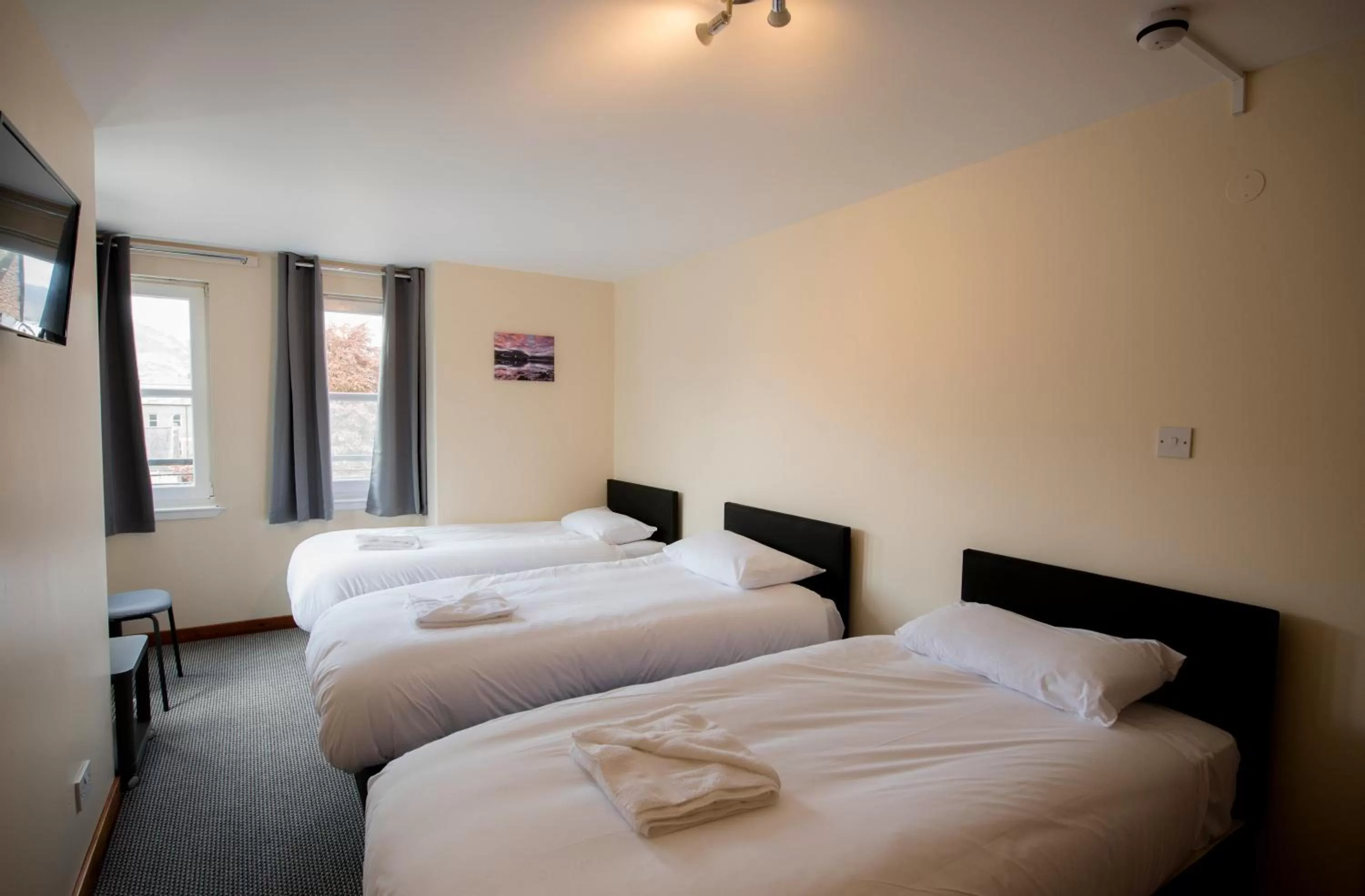 Bed in Bank Street Lodge