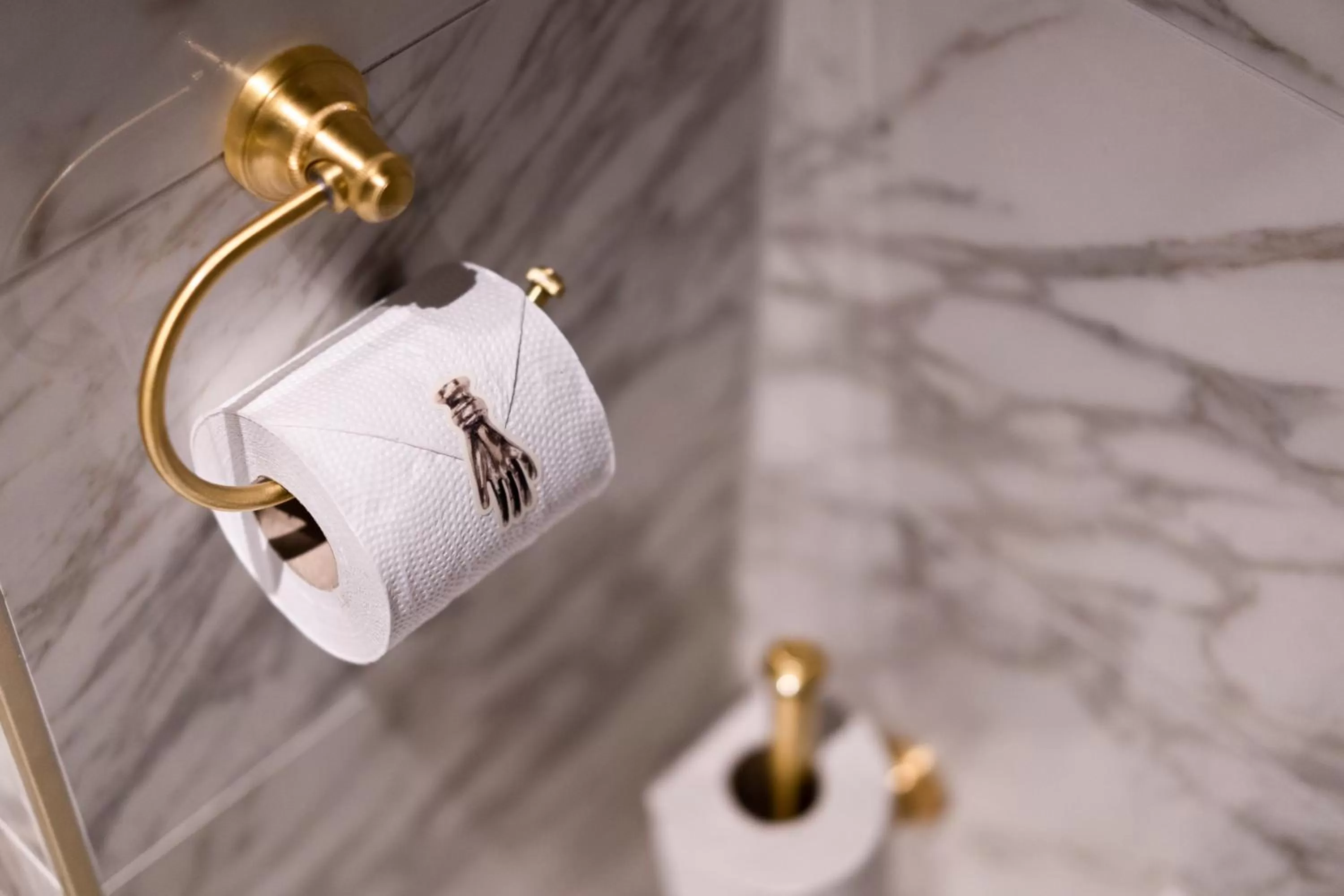 Bathroom in The Collector