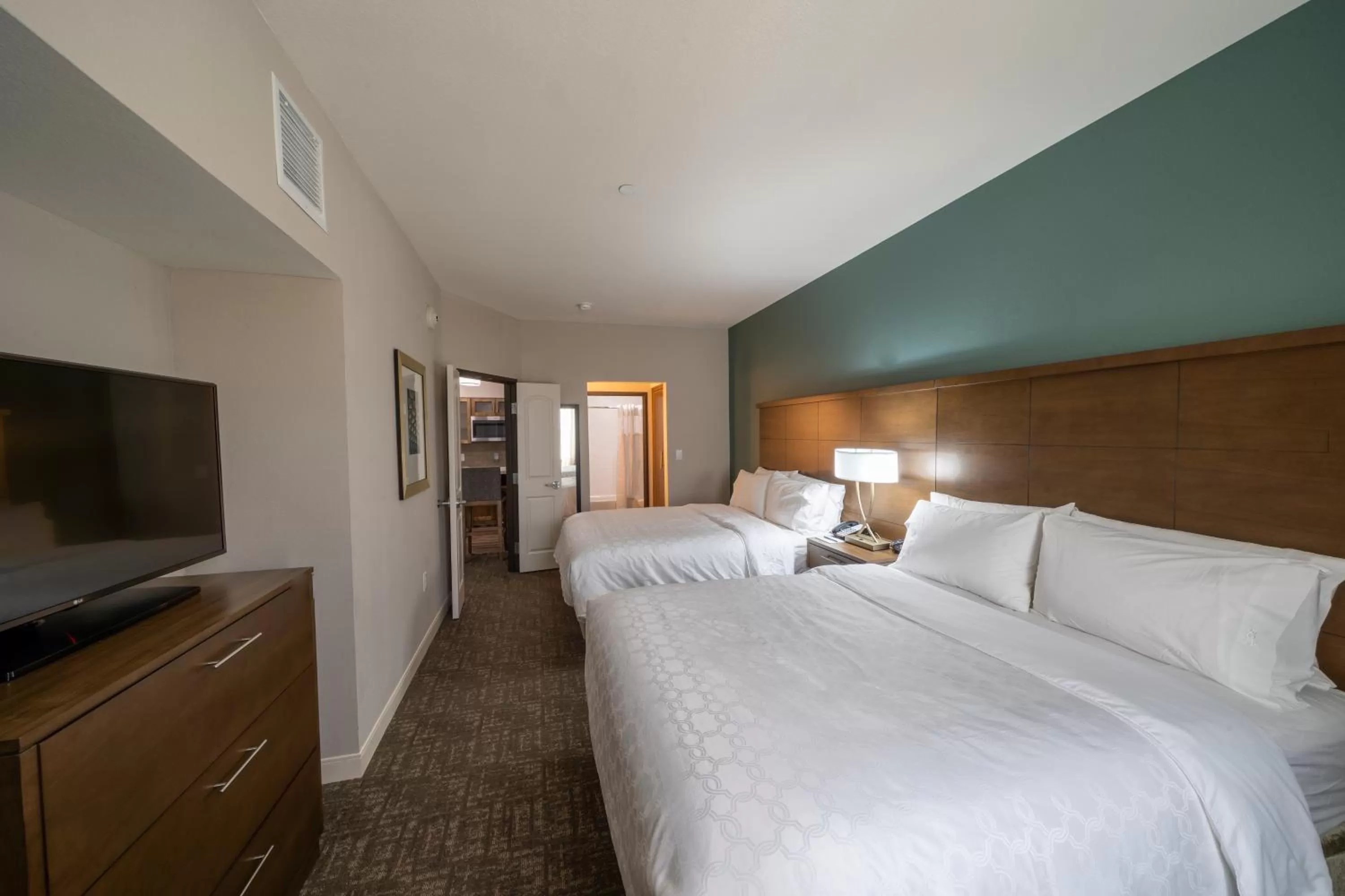 Bed in Staybridge Suites Houston East - Baytown by IHG