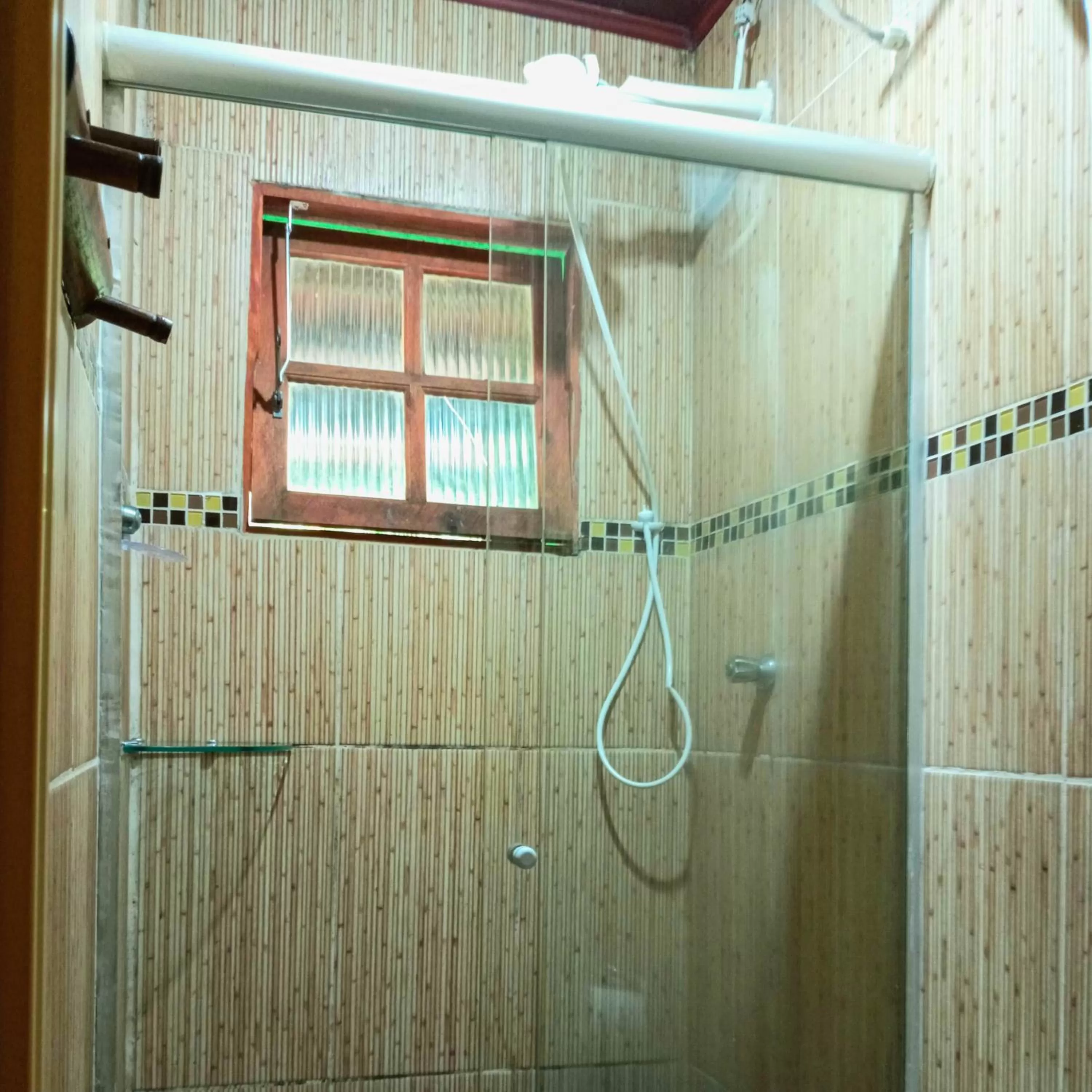 Bathroom in Pousada e Hostel Marthi