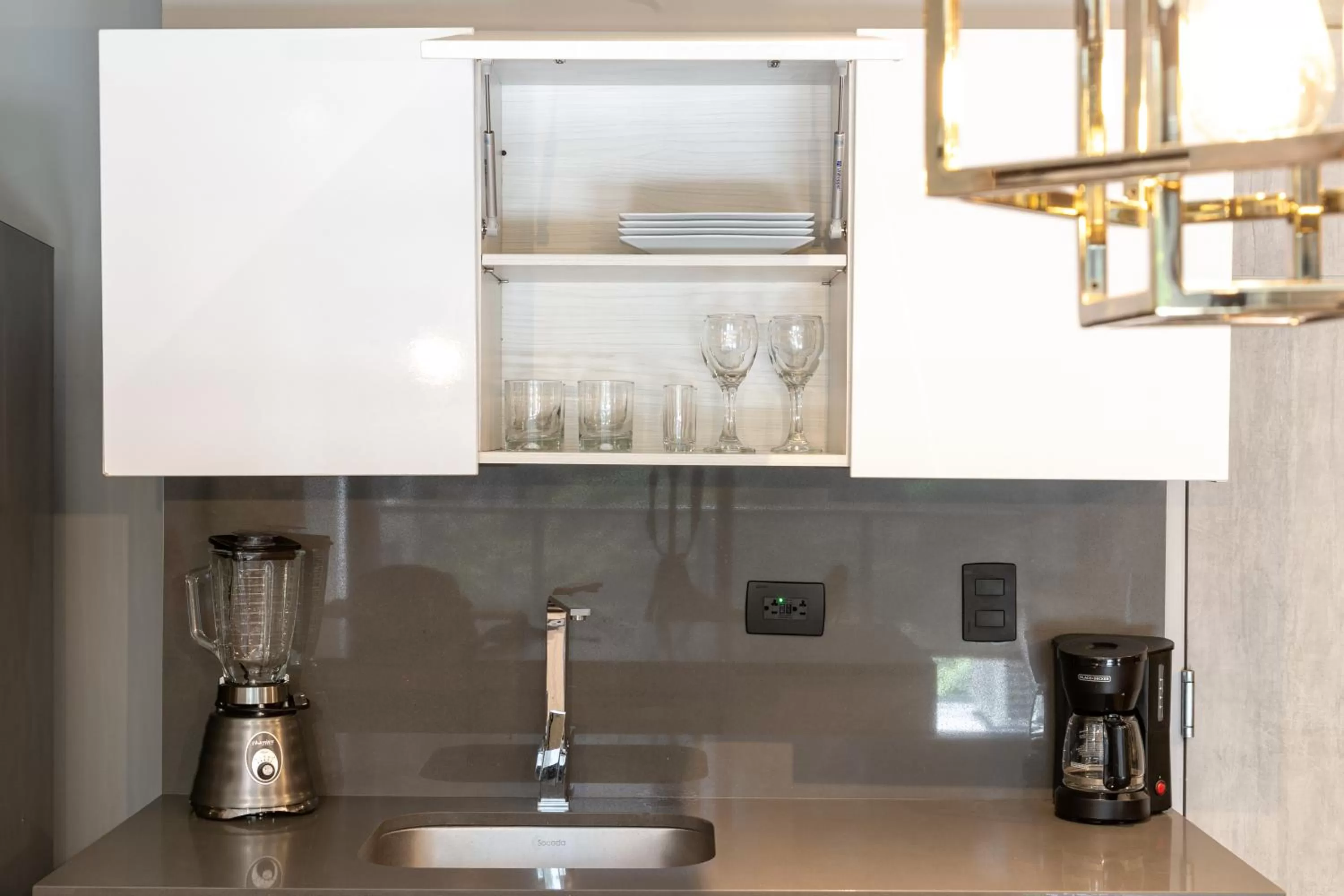kitchen, Bathroom in Loma Verde Aparthotel