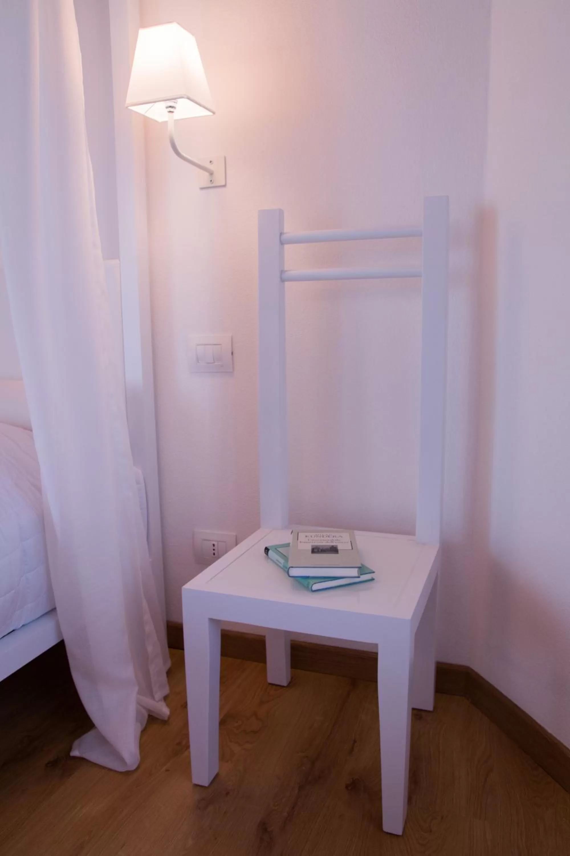 Decorative detail, Bed in B&B SILVIA