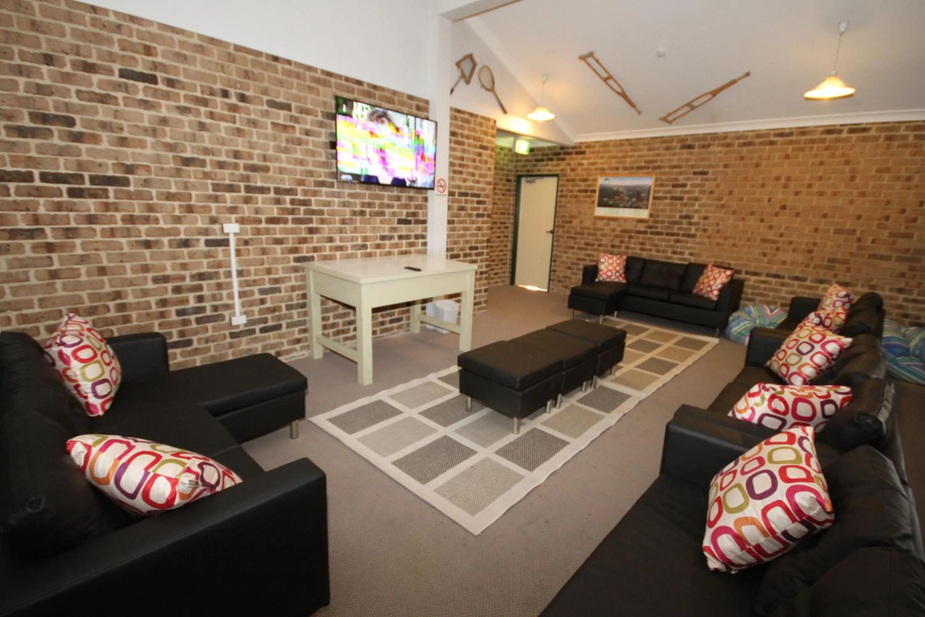 Game Room in Acacia Snowy Motel