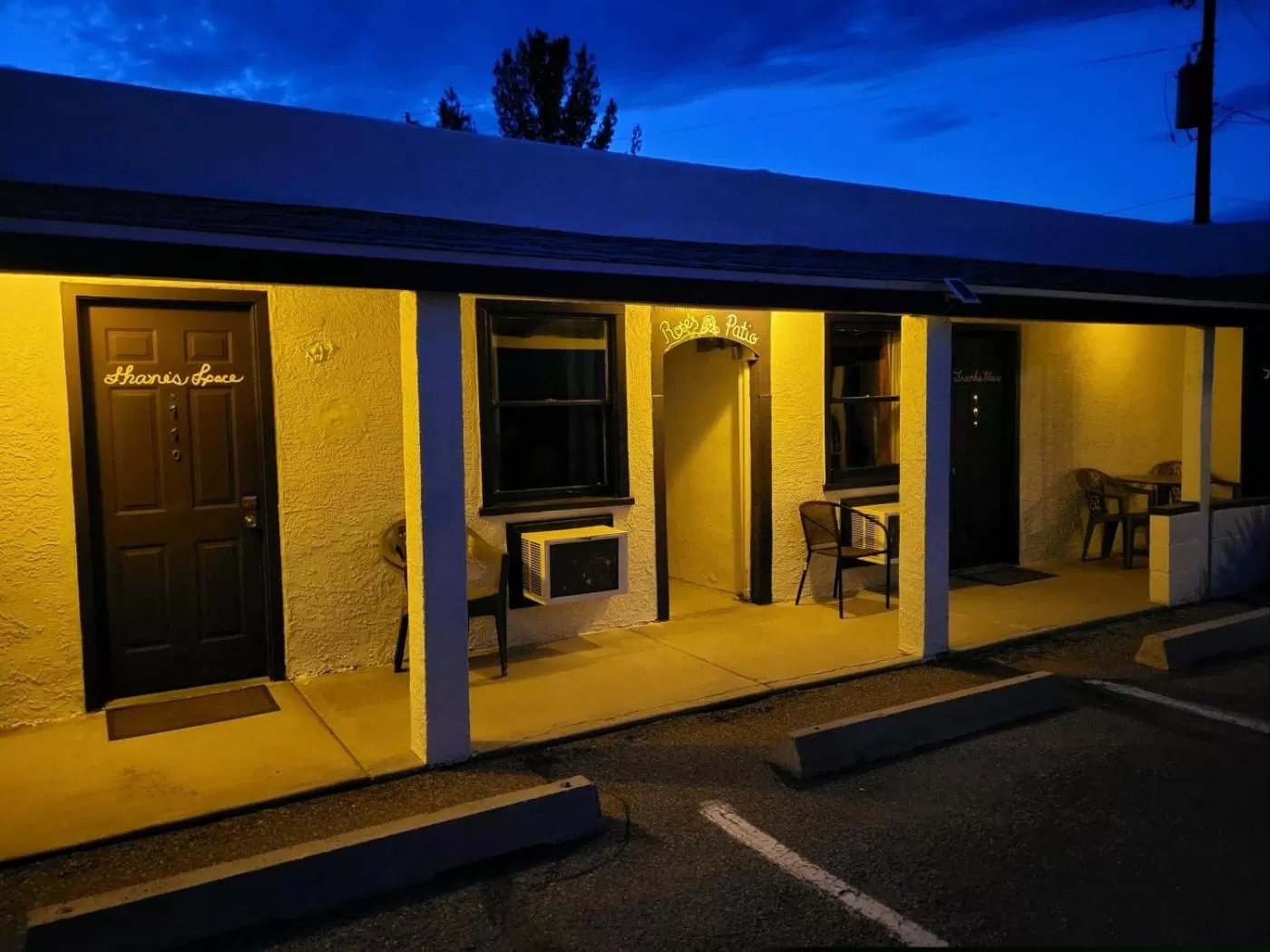 Balcony/Terrace in Rose's Motel