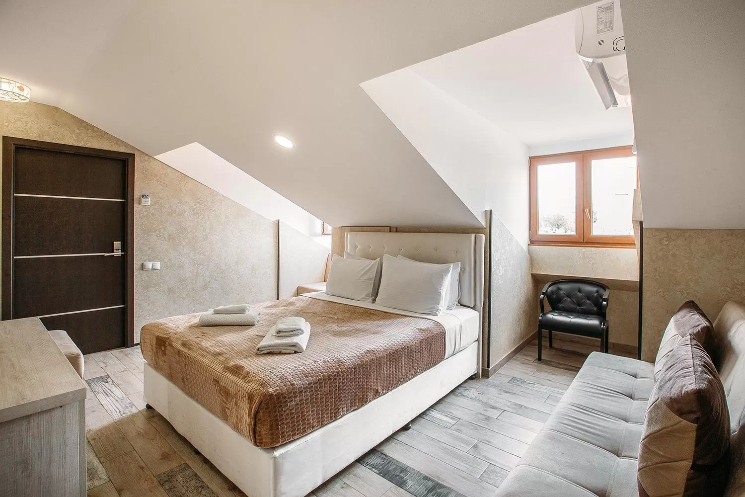 Bed in Hotel Aivani Old Tbilisi