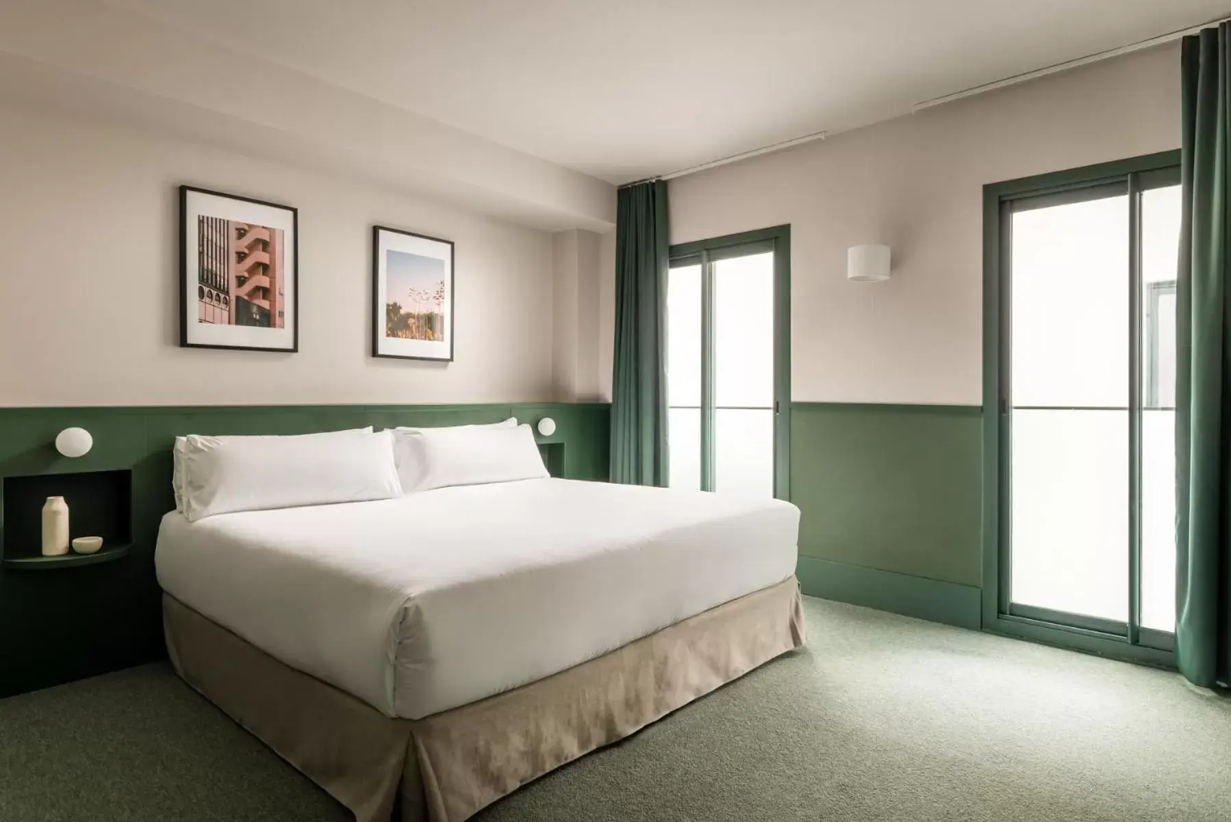 Superior Queen Room in BYPILLOW Mothern Superior Queen Room in BYPILLOW Mothern