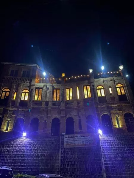 Swimming Pool in Relais De La Haute Ville Tana