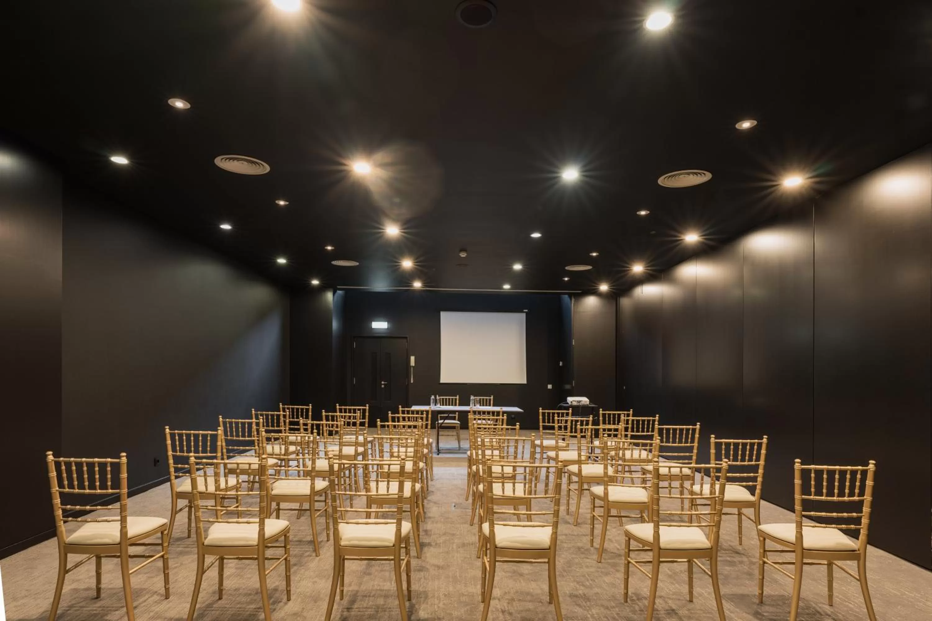 Meeting/conference room in The Lince Azores