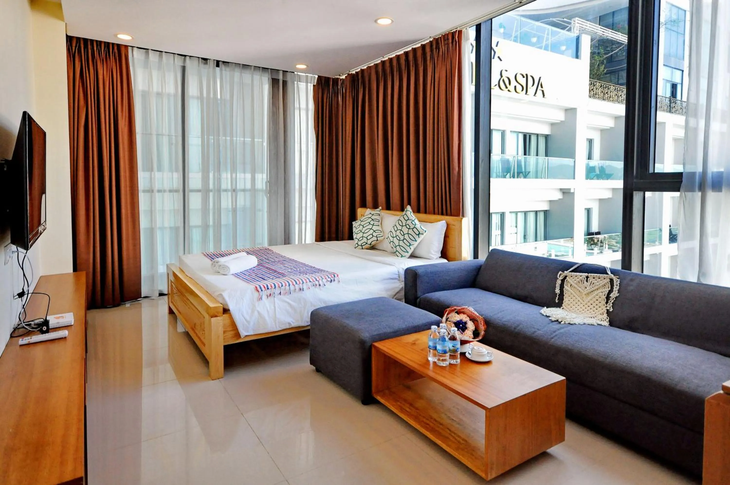 Bed in Holi Beach Hotel & Apartments