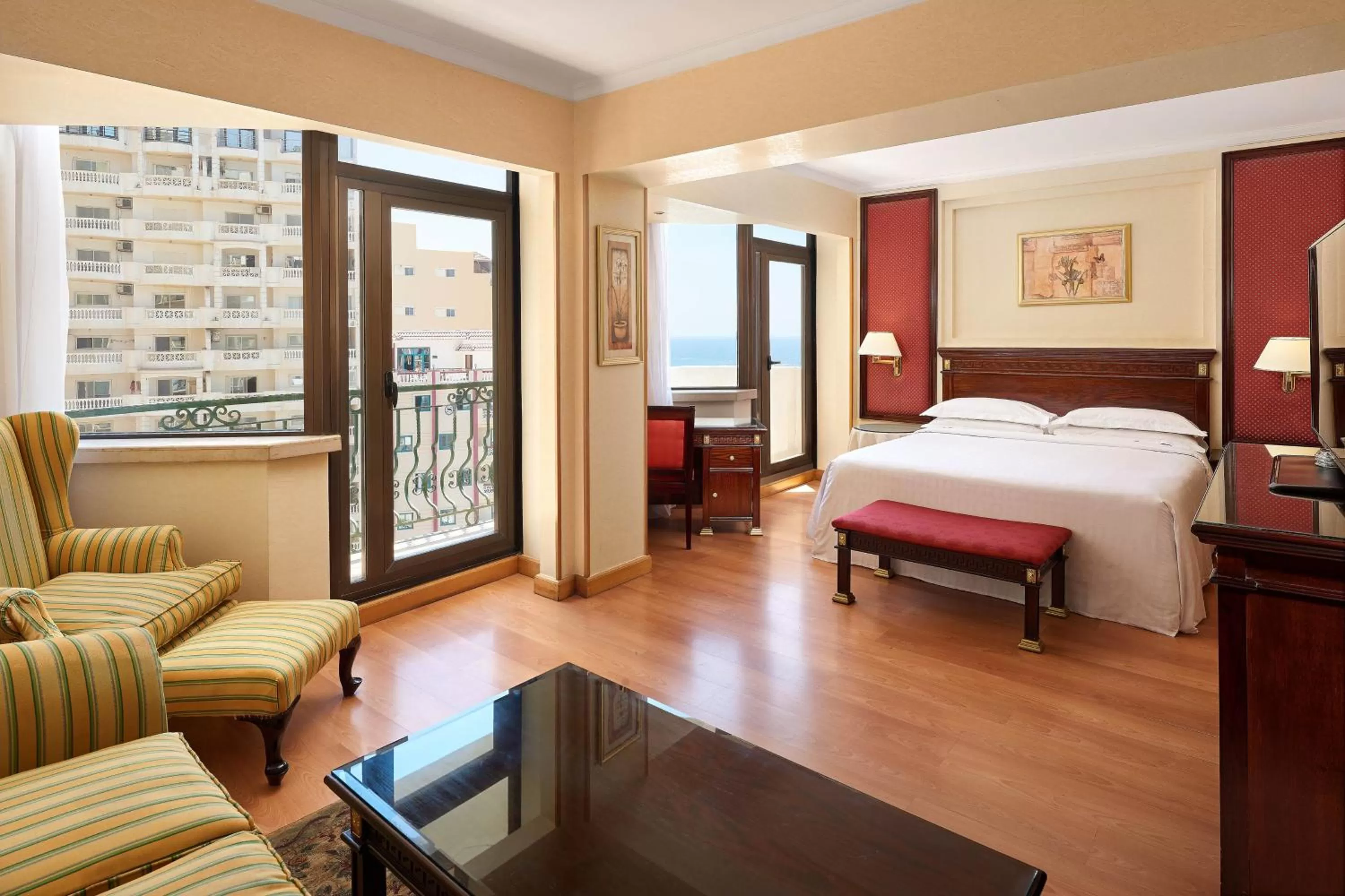 Bedroom, Bed in Sheraton Montazah Hotel