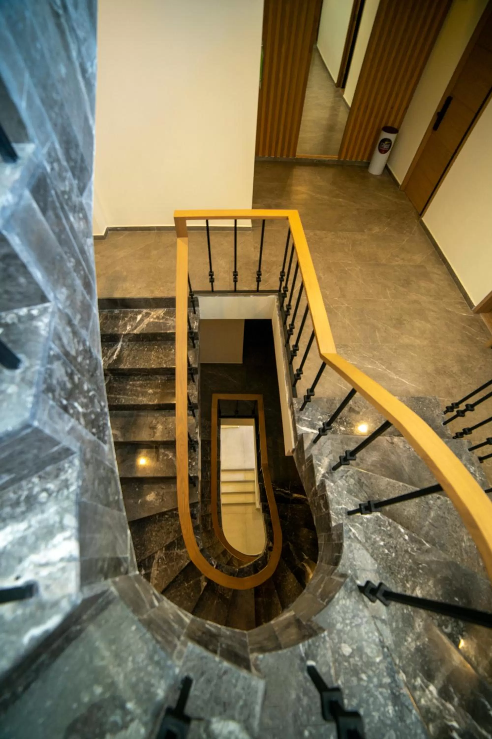 Property building in Hotel Dex Tlaquepaque