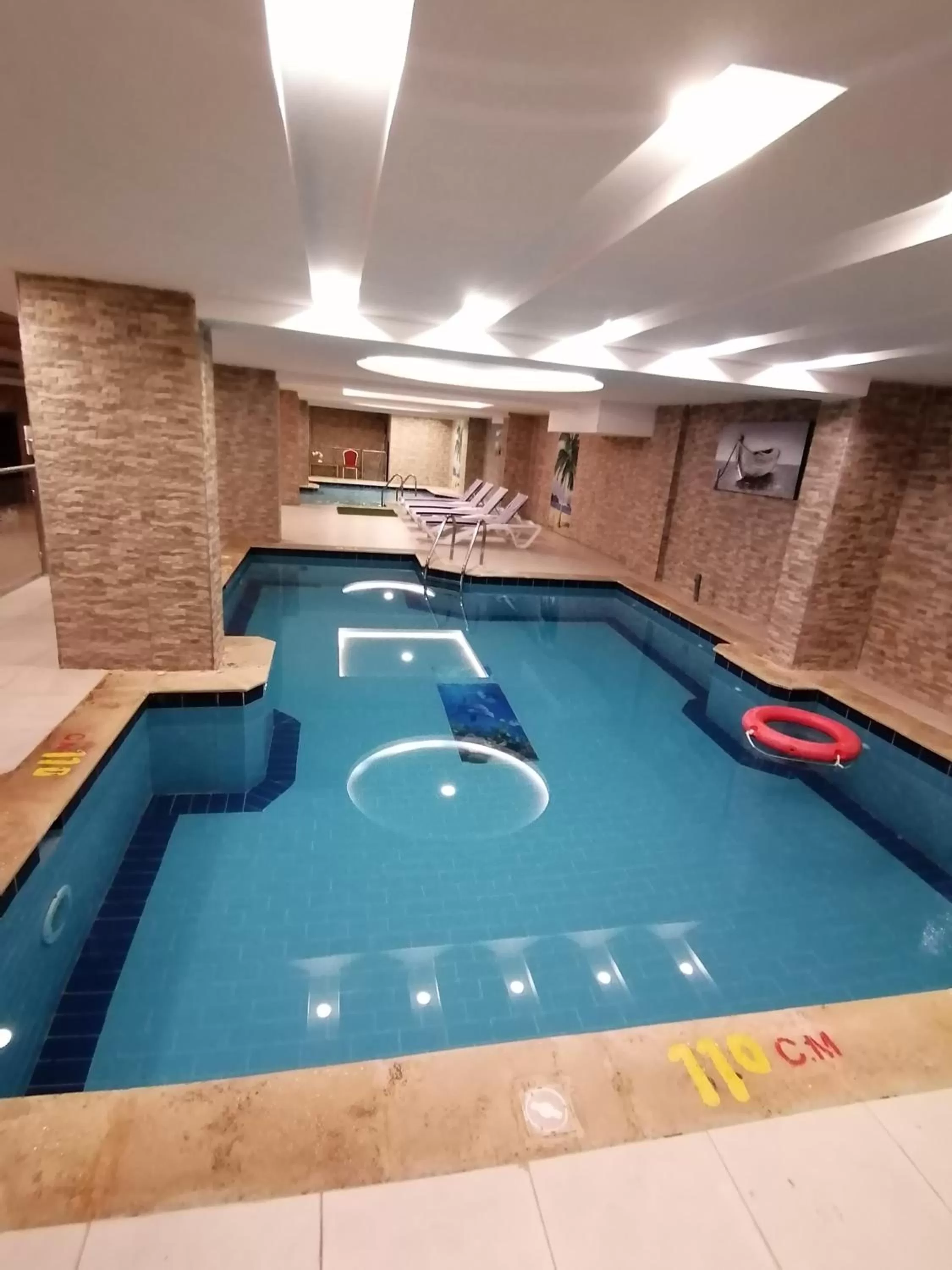 Swimming Pool in Al Maali Hotel Jazan