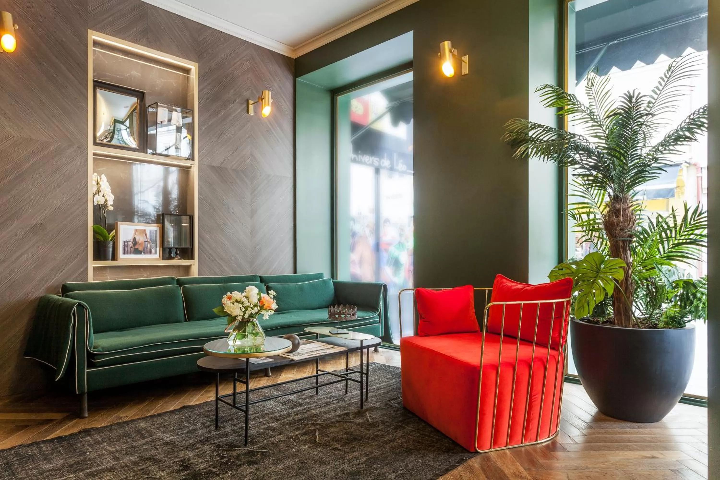 Patio in Handsome Hotel