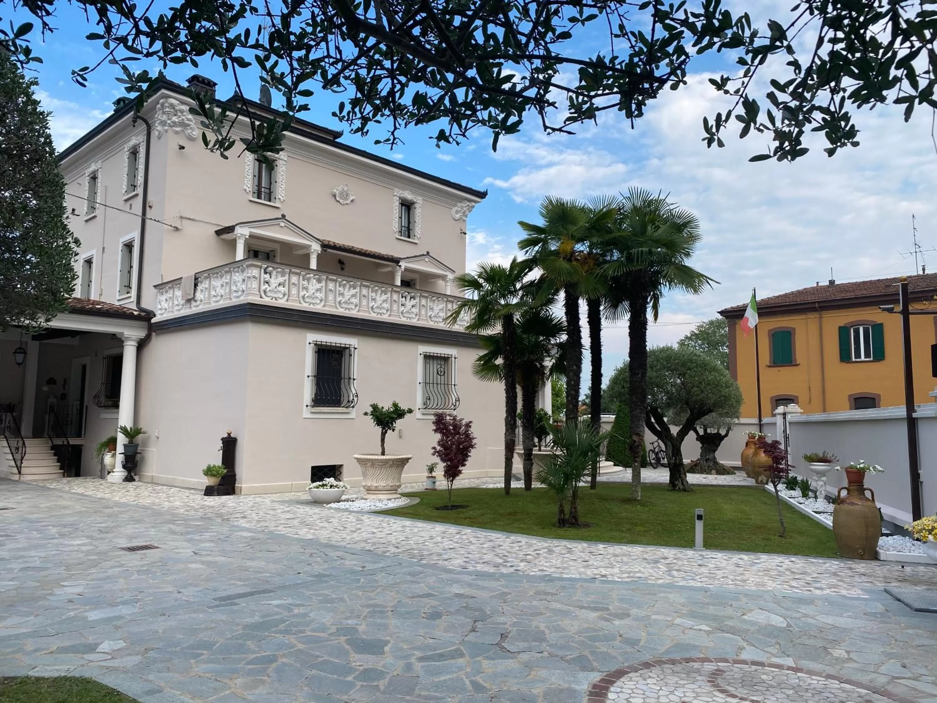 Property building in B&B STAZIONE DON CAMILLO