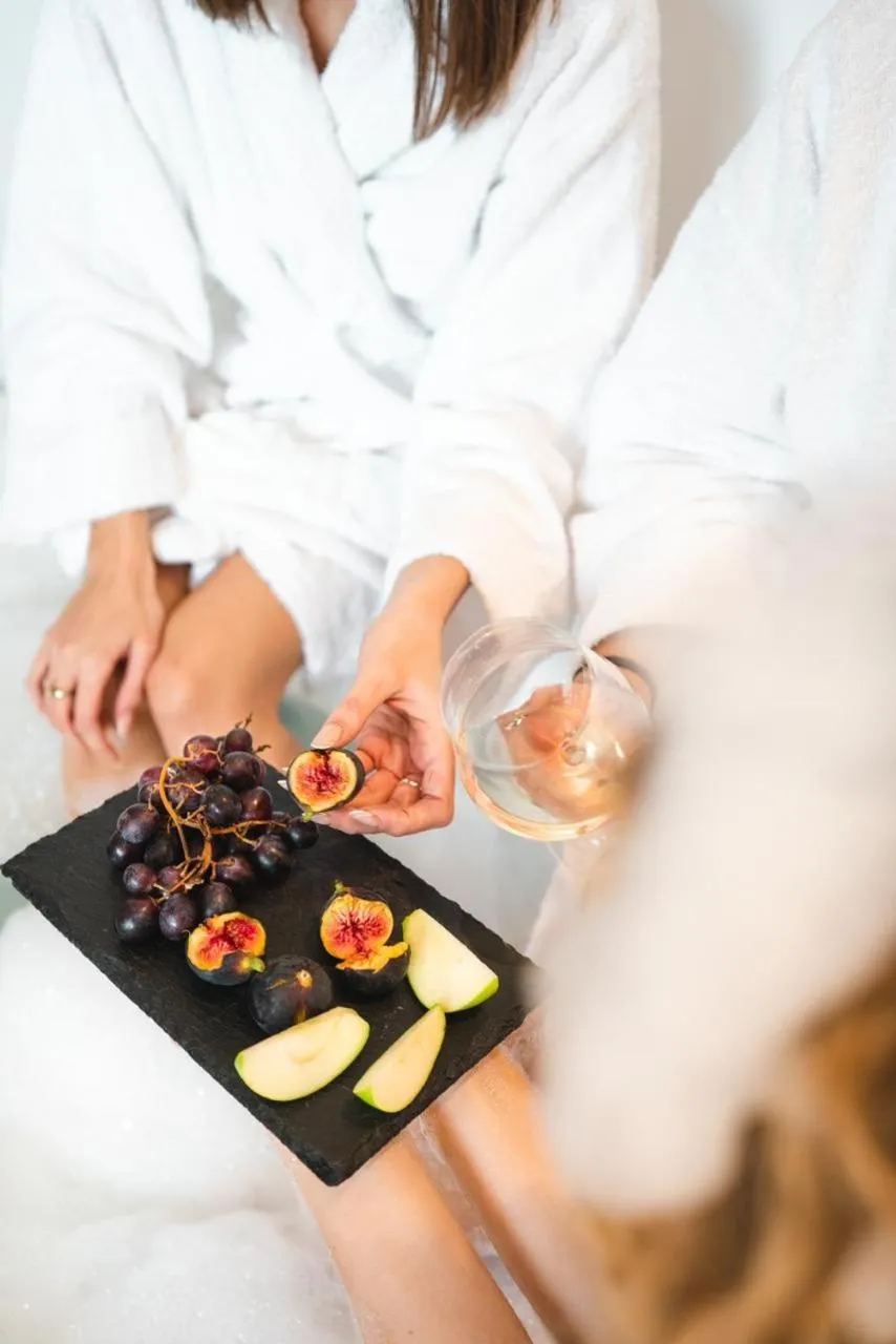 Hot Tub in Melo Athens