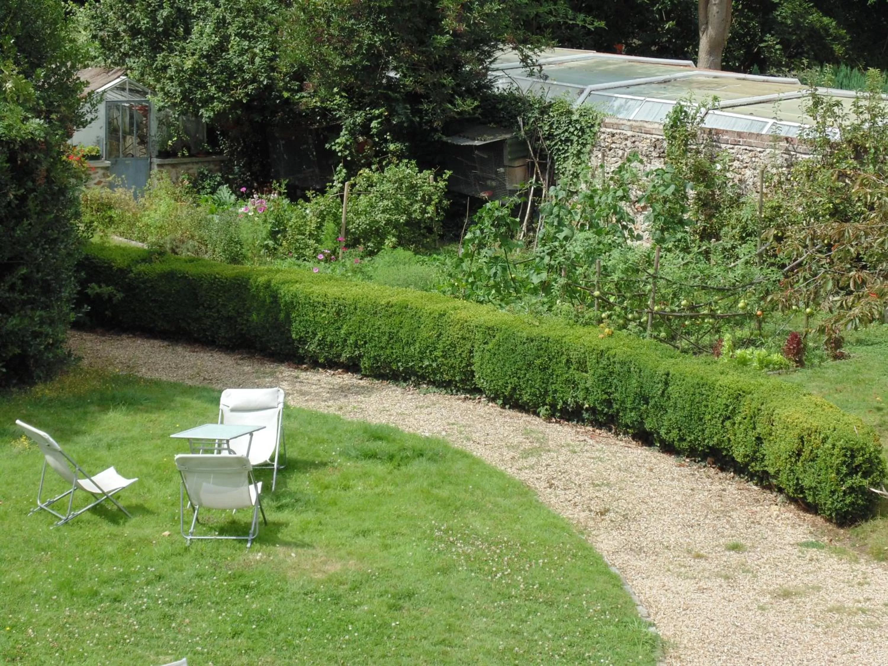 Garden in Clos Saint Nicolas