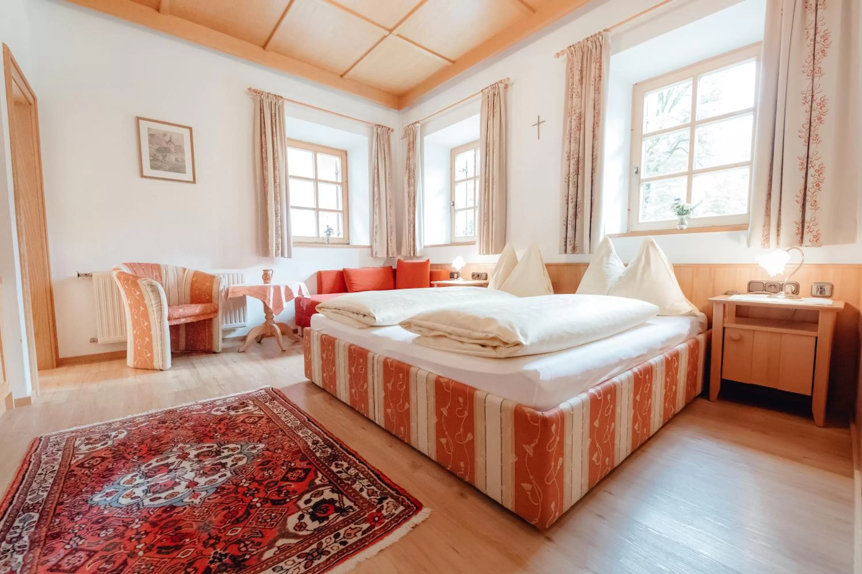 Photo of the whole room, Bed in Dandler - Zimmer und Ferienwohnungen
