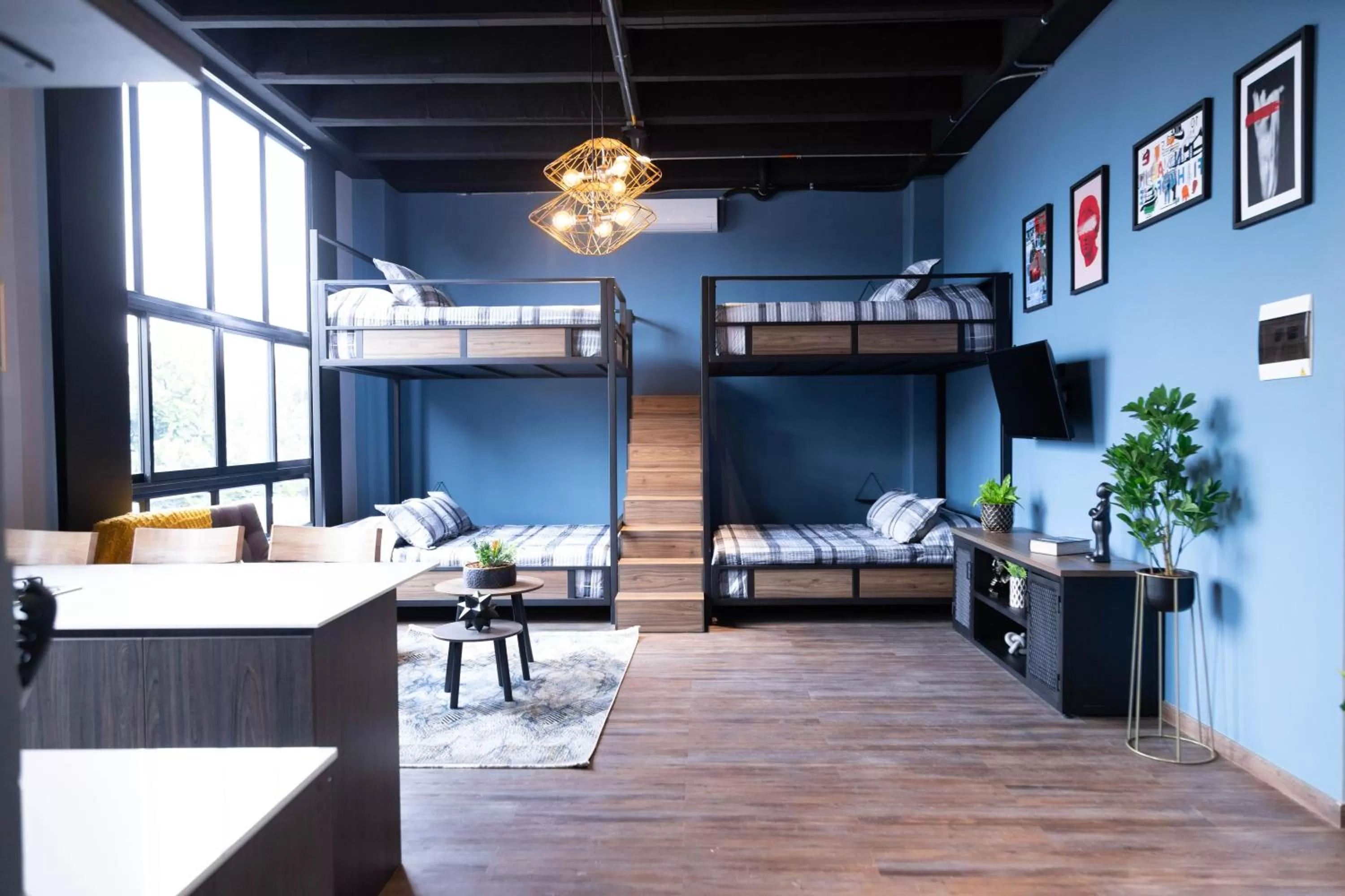 Bed in Royal Living Poblado