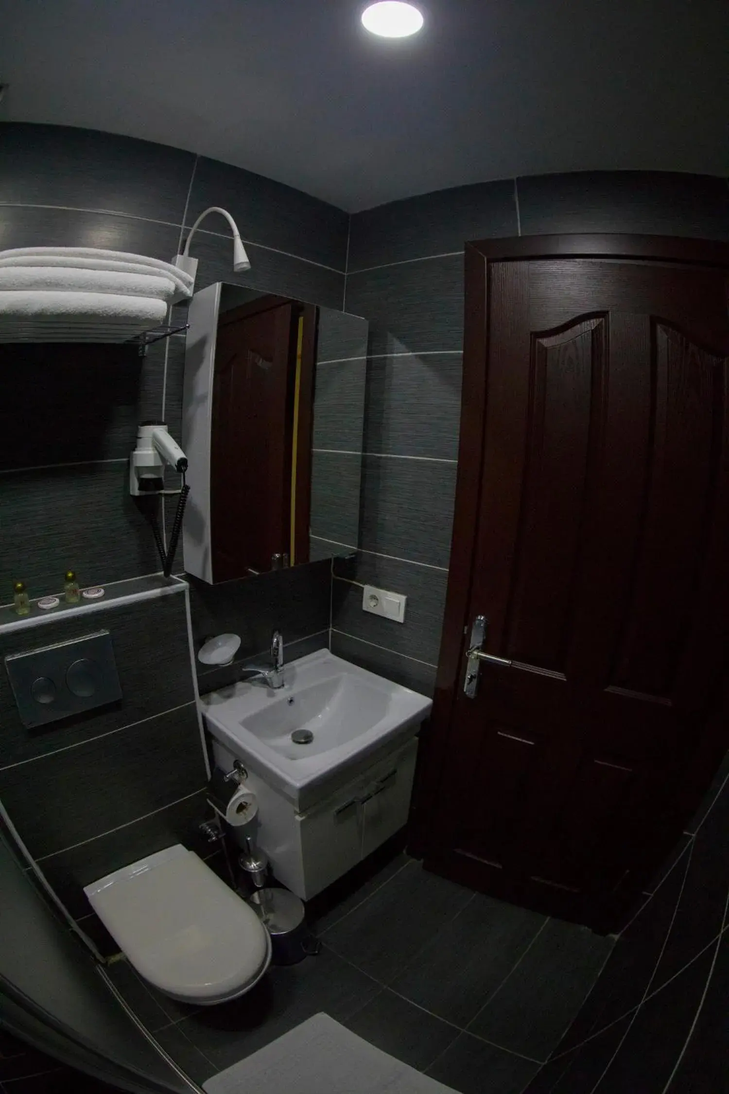 Twin Room in Ramparts Hotel Twin Room in Ramparts Hotel