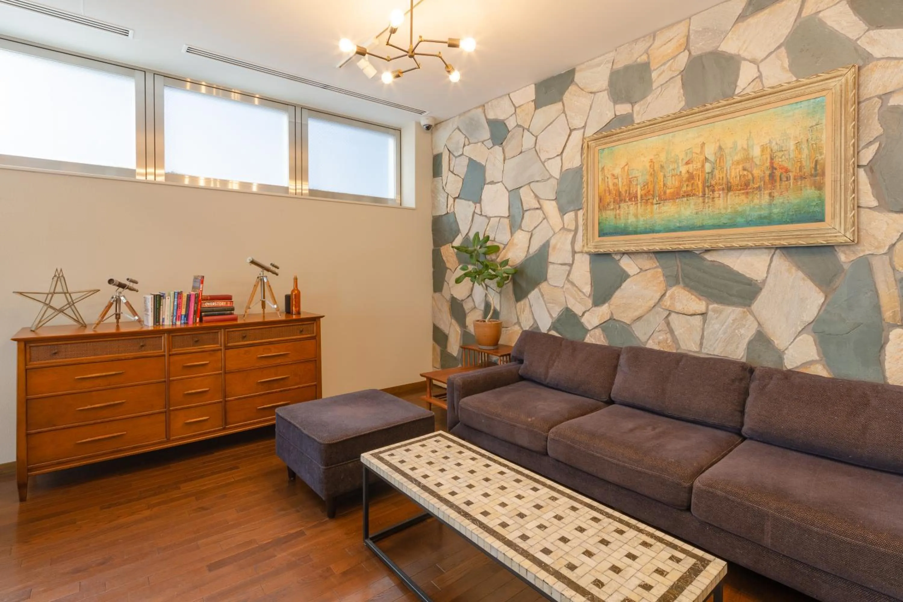 Lounge or bar in The OneFive Tokyo Shibuya