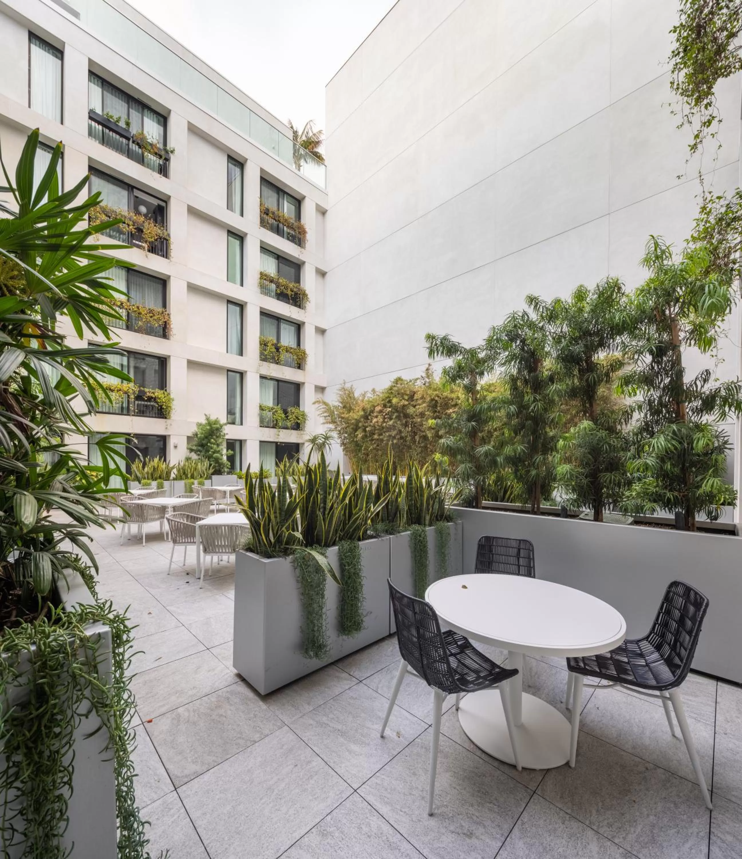 Patio in The Godfrey Hotel Hollywood