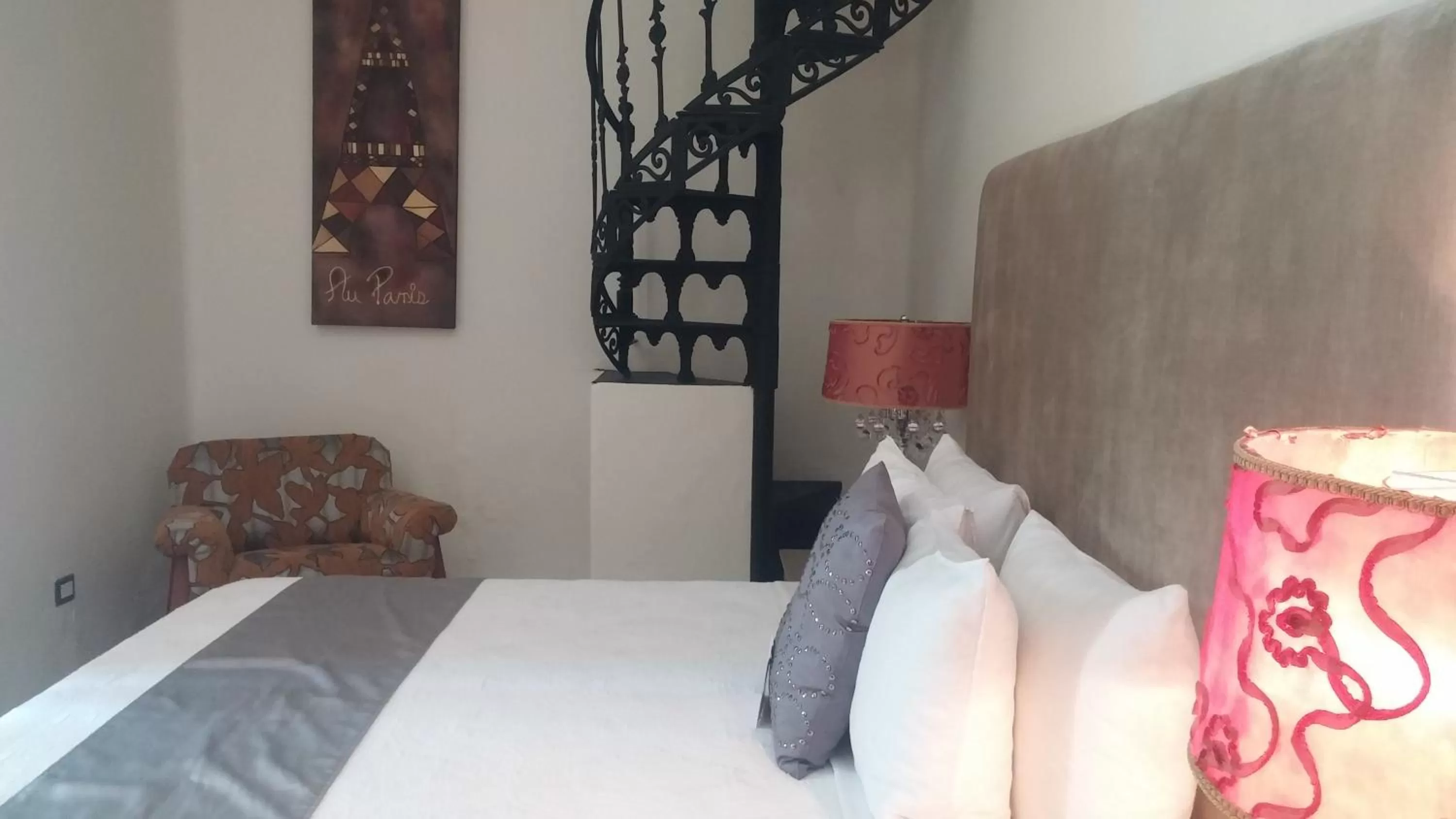 Bed in Casa Monraz Hotel Boutique