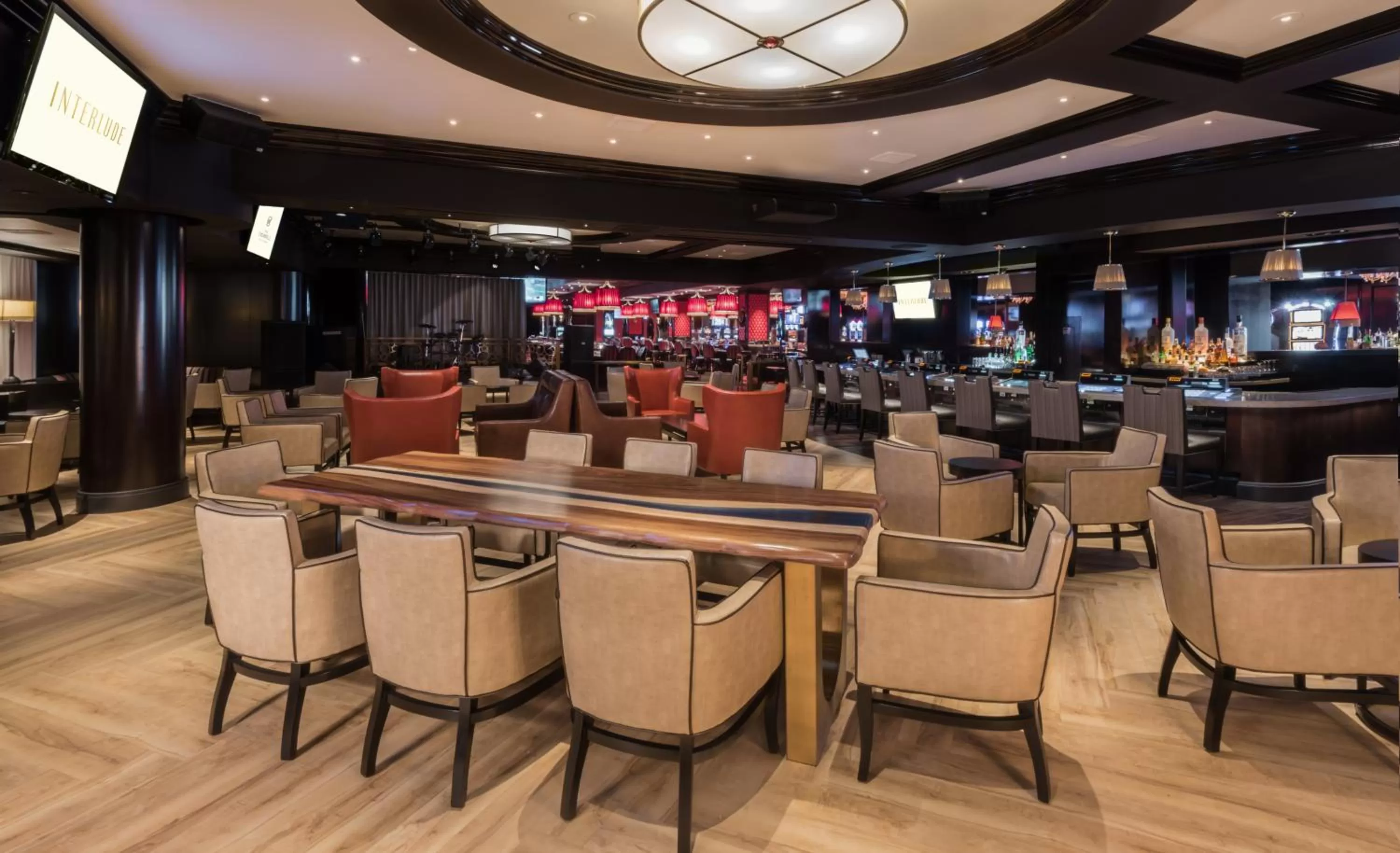 Lounge or bar in The Cromwell, A Caesars Destination