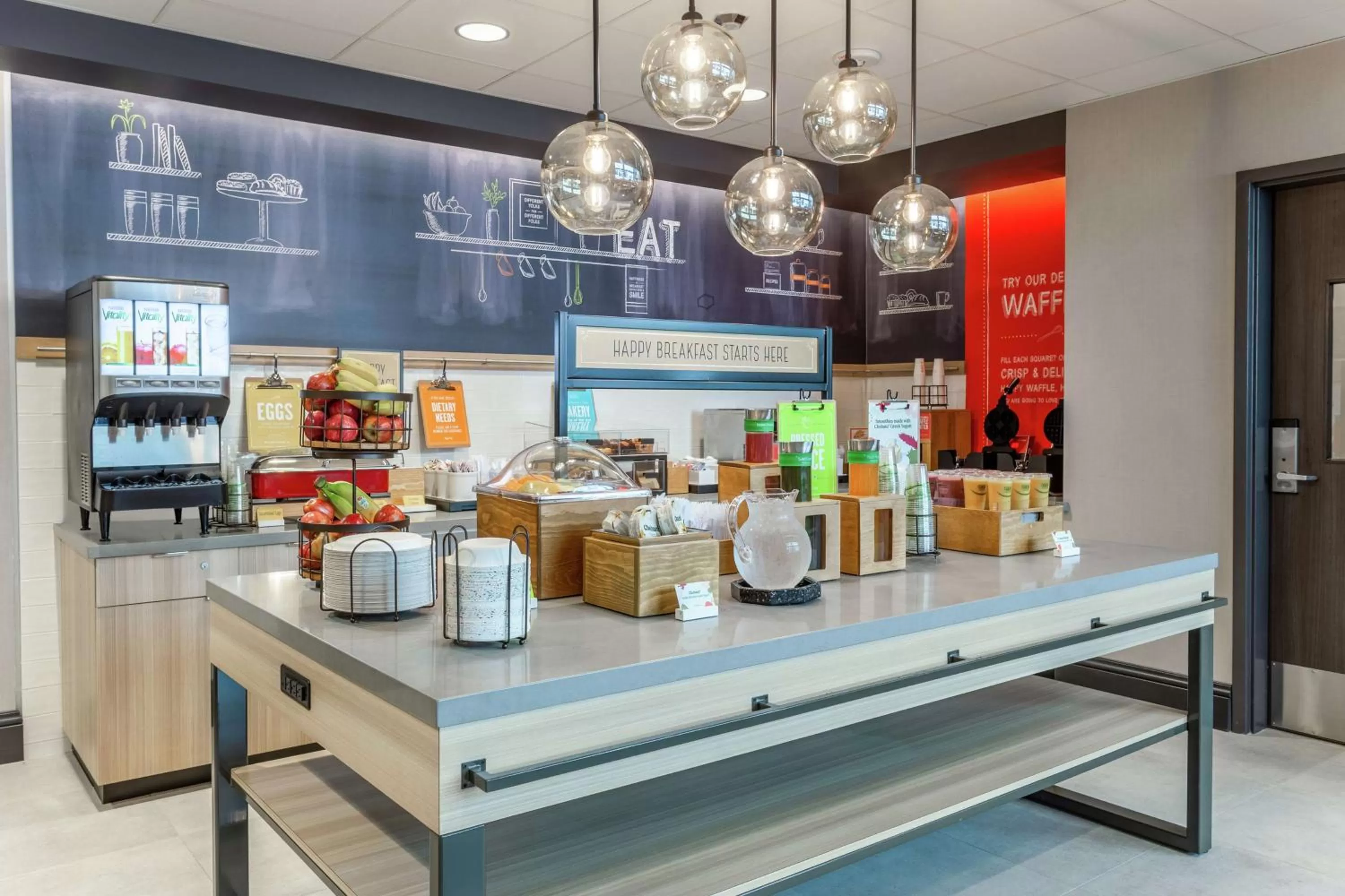 Breakfast in Hampton Inn Oakland Downtown-City Center