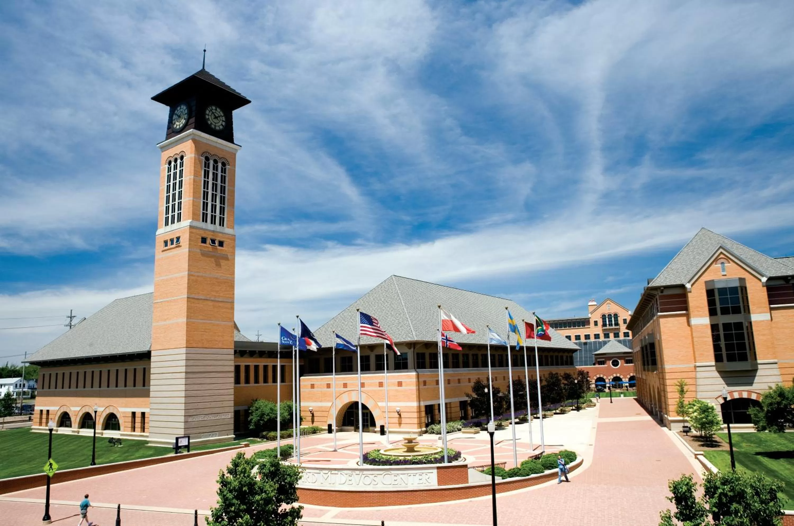 Area and facilities in Holiday Inn Grand Rapids Downtown by IHG