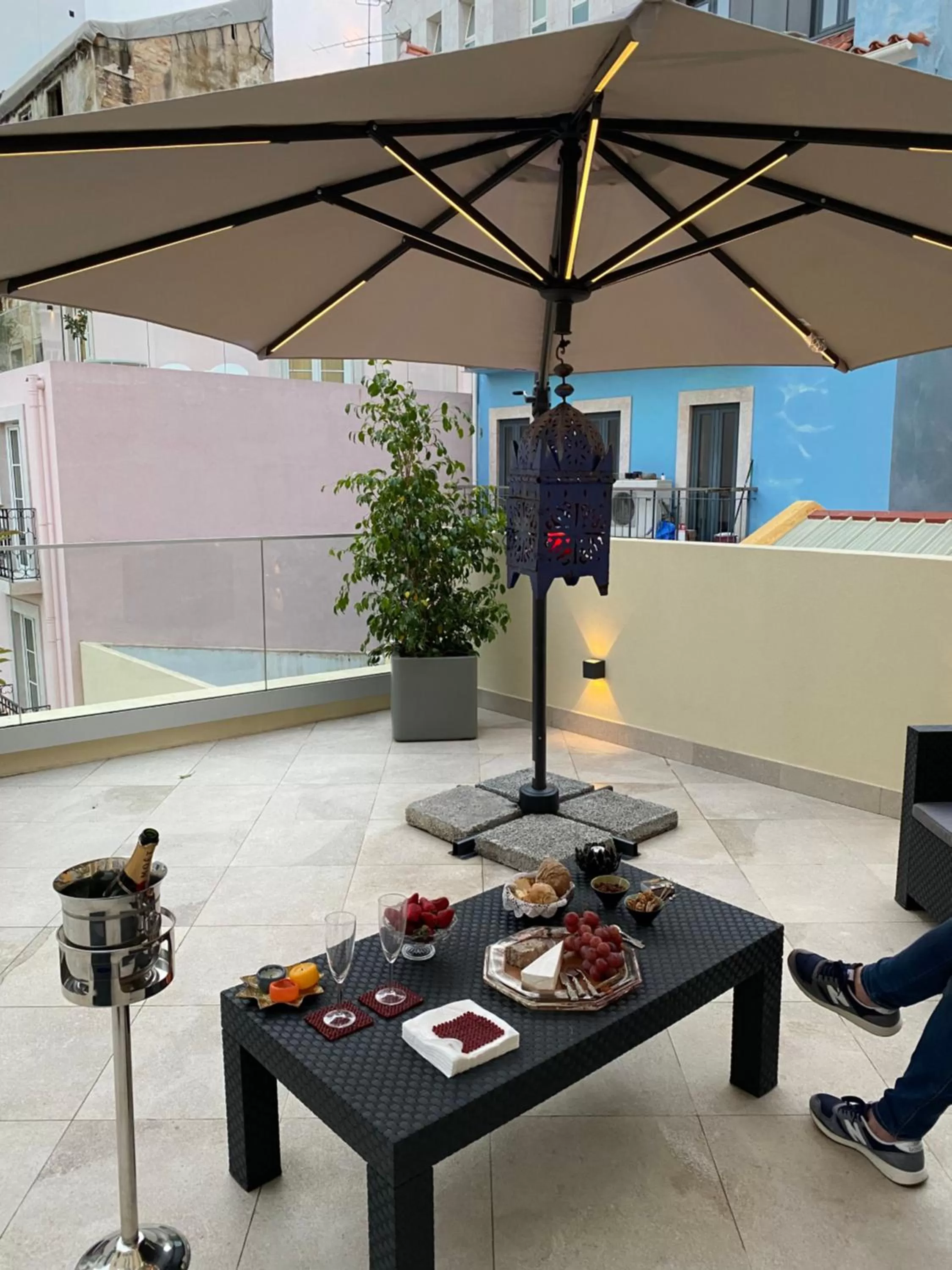 Patio in TM Luxury Apartments Lisbon