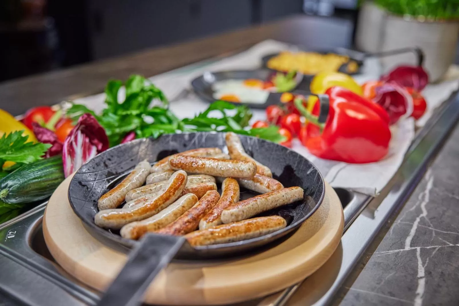 Restaurant/places to eat in Boardinghouse Das RUNDUM