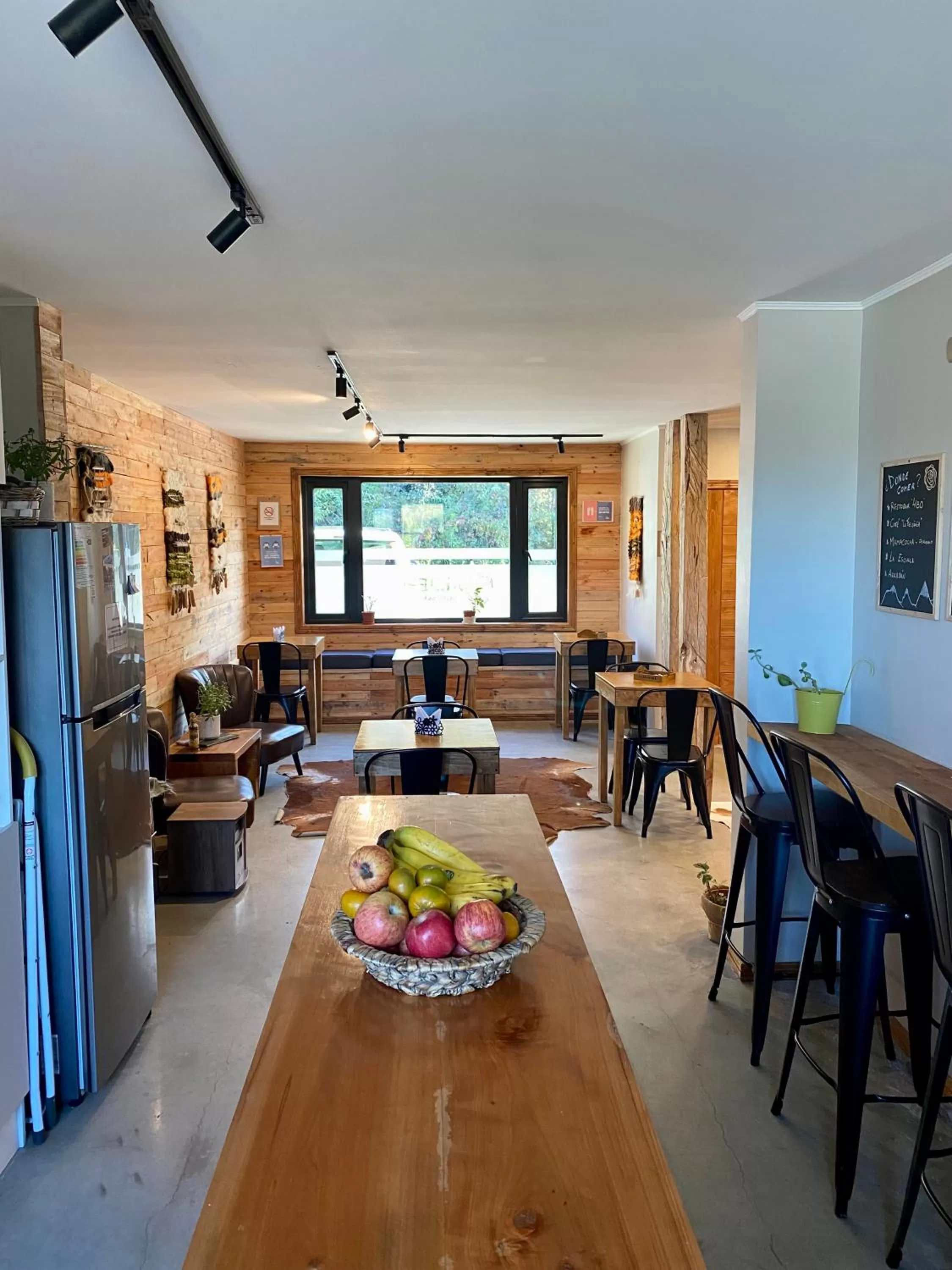 Lunch, Restaurant/Places to Eat in Albergo B&B