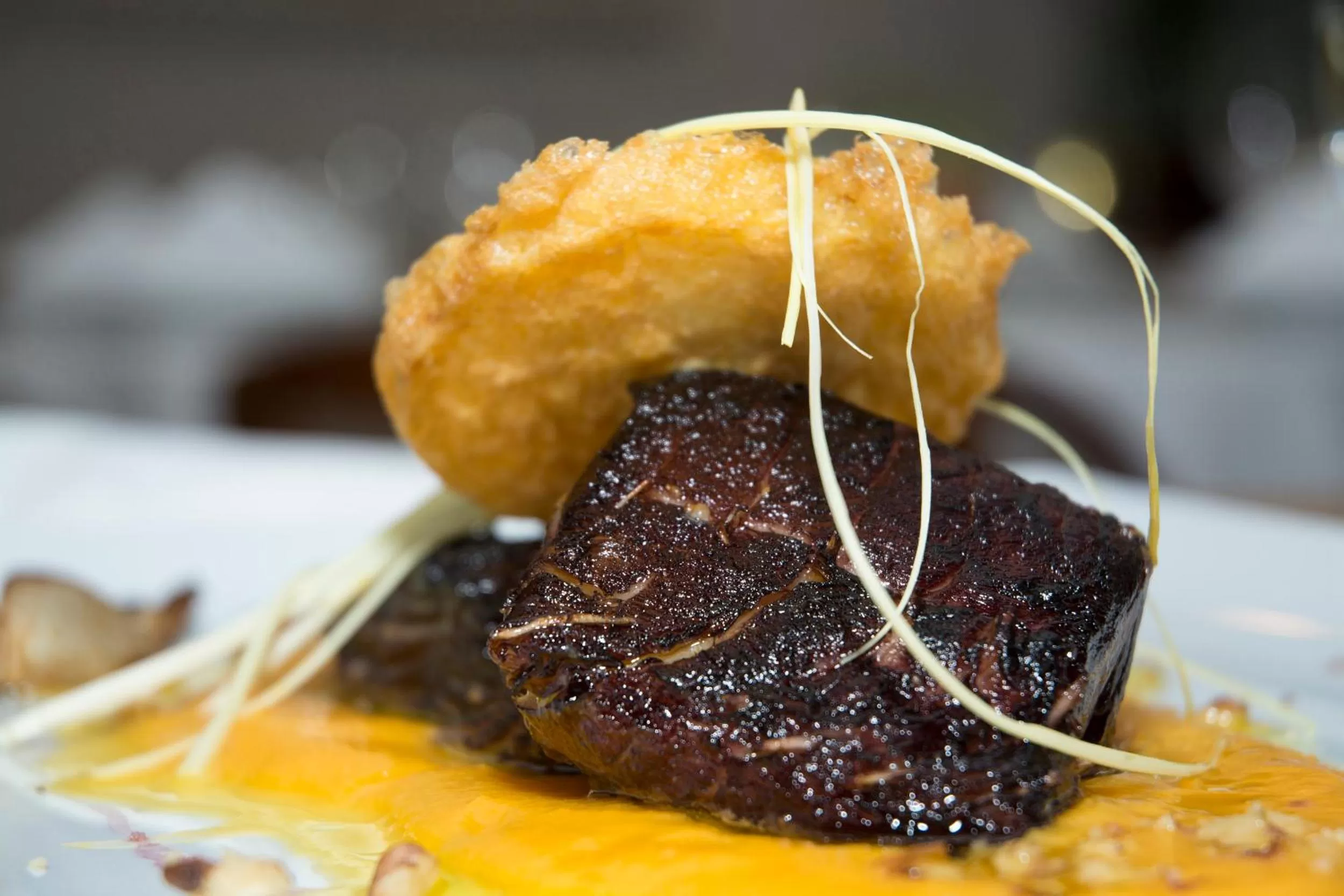 Restaurant/places to eat in Hotel Rainha D. Amélia, Arts & Leisure