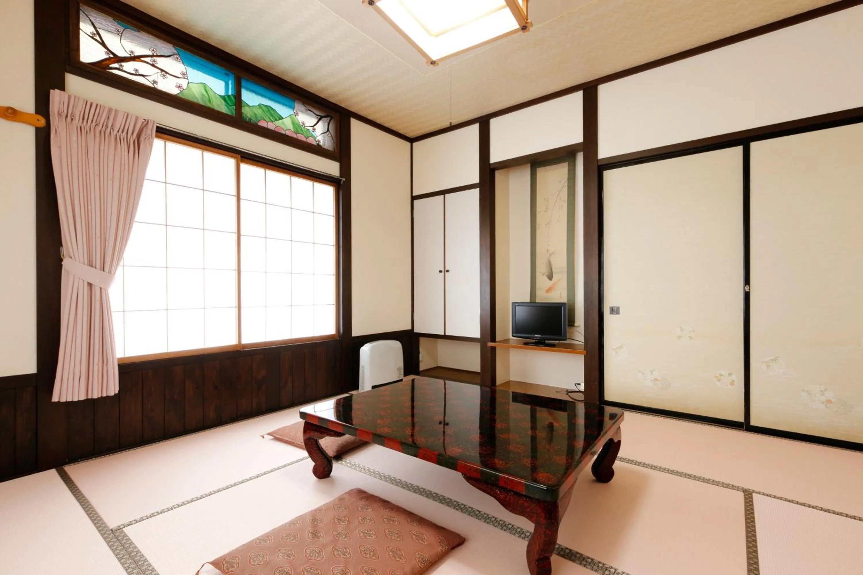 Bedroom in Tsuyukusa