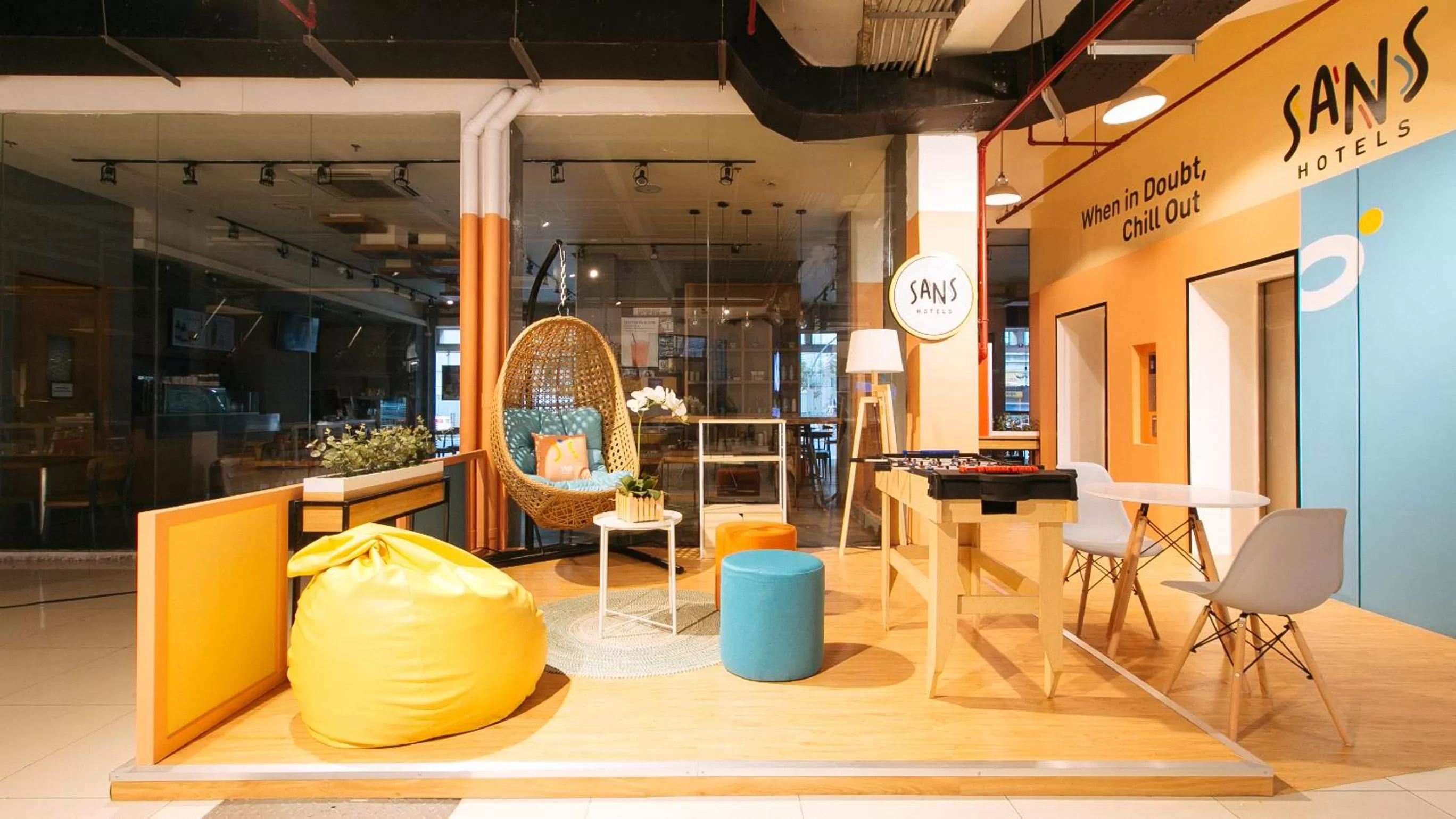 Lobby or reception in Sans Hotel Laperal Manila