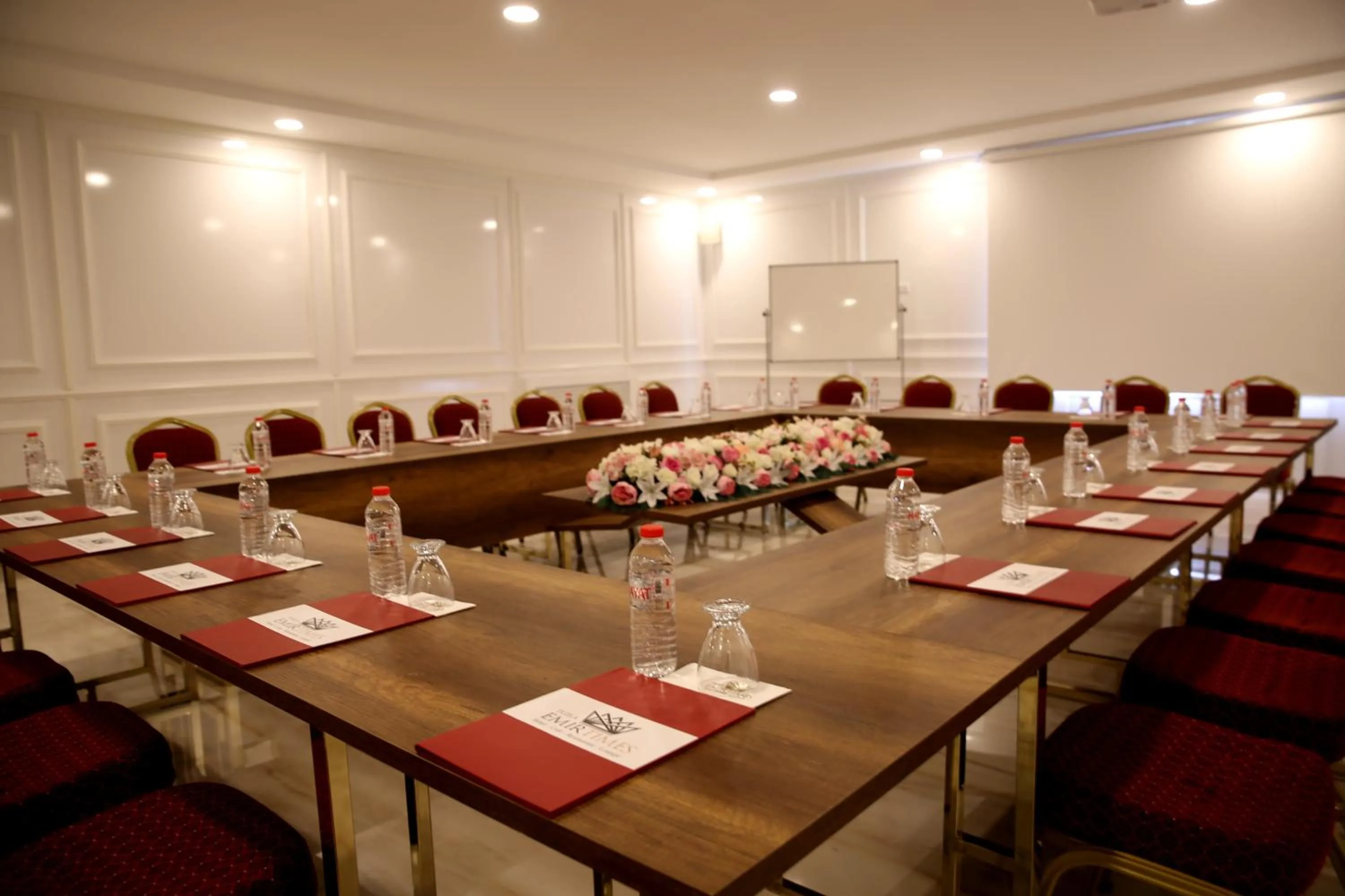 Business facilities in Emirtimes Hotel&Spa - Tuzla