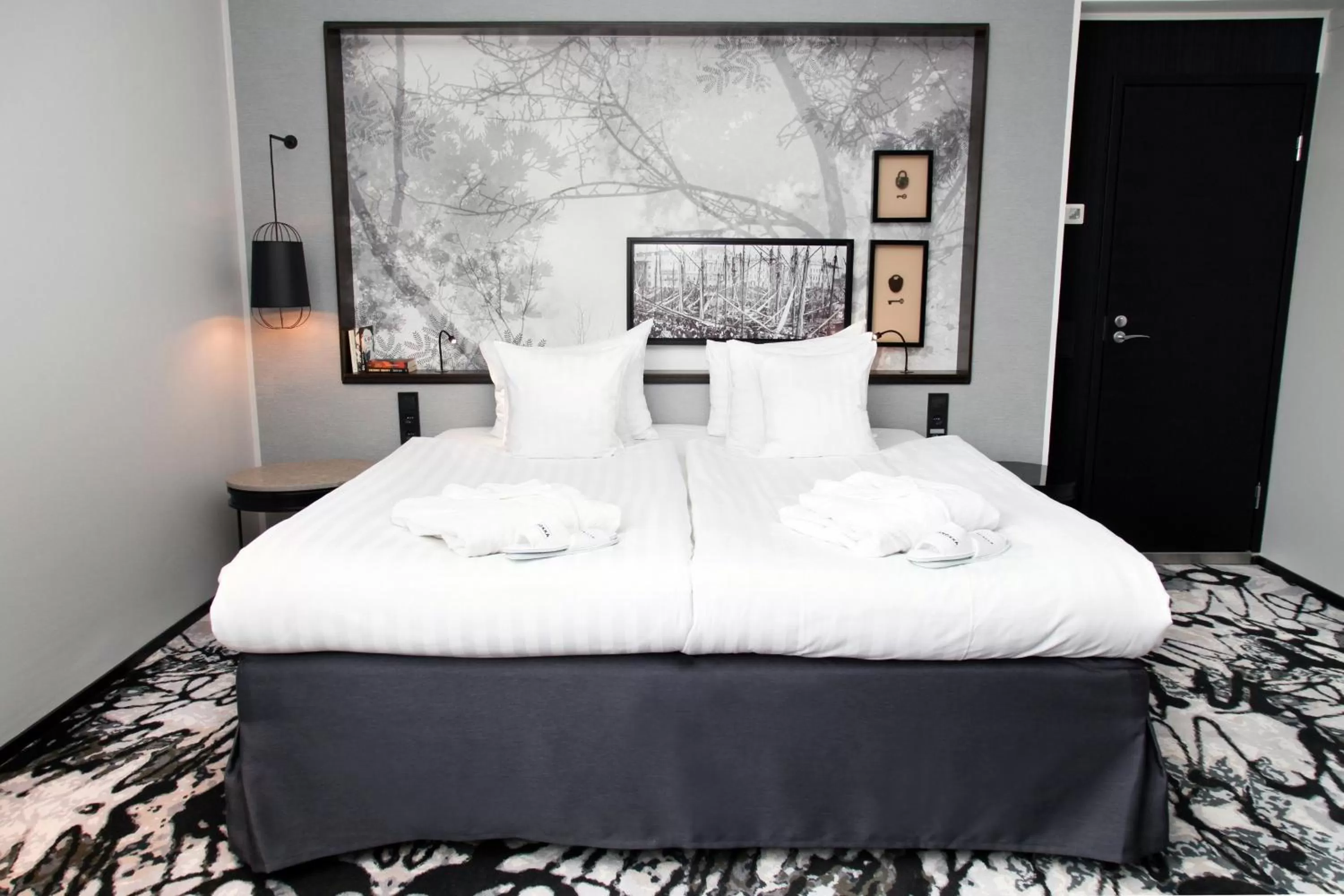 Bedroom, Bed in Hotel Katajanokka, Helsinki, a Tribute Portfolio Hotel