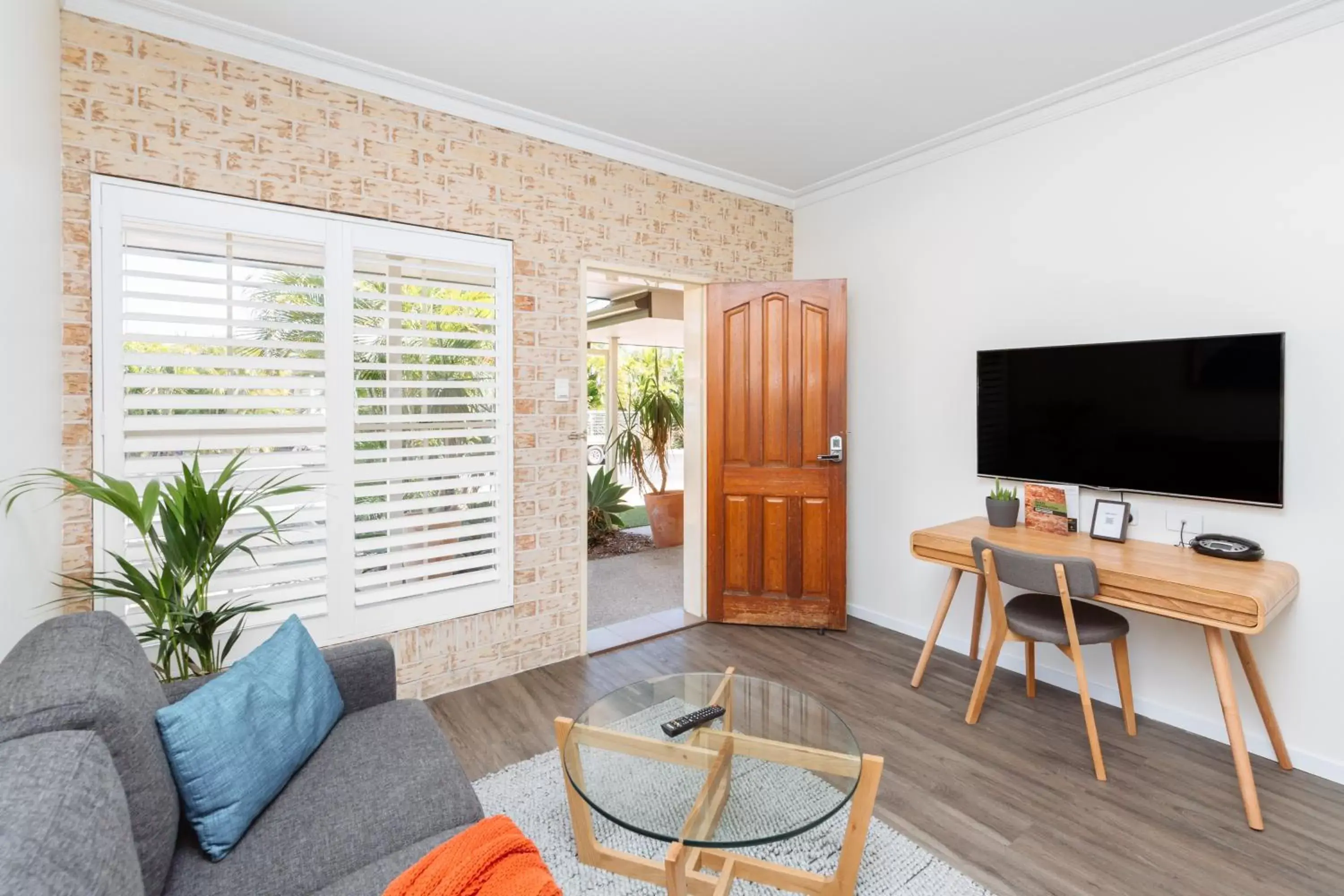 Two-Bedroom Apartment in Coopers Colonial Motel Two-Bedroom Apartment in Coopers Colonial Motel