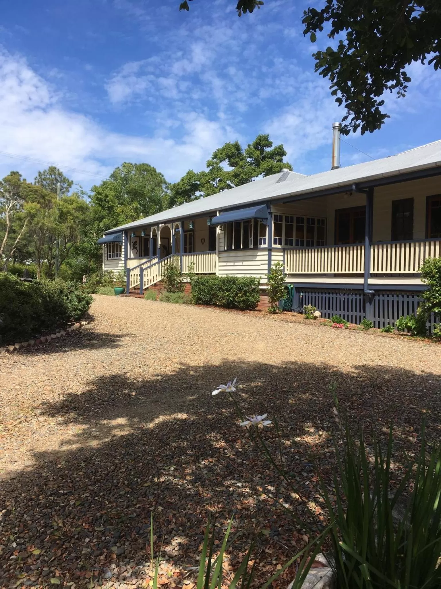 Facade/entrance, Property Building in Gridley Homestead B&B