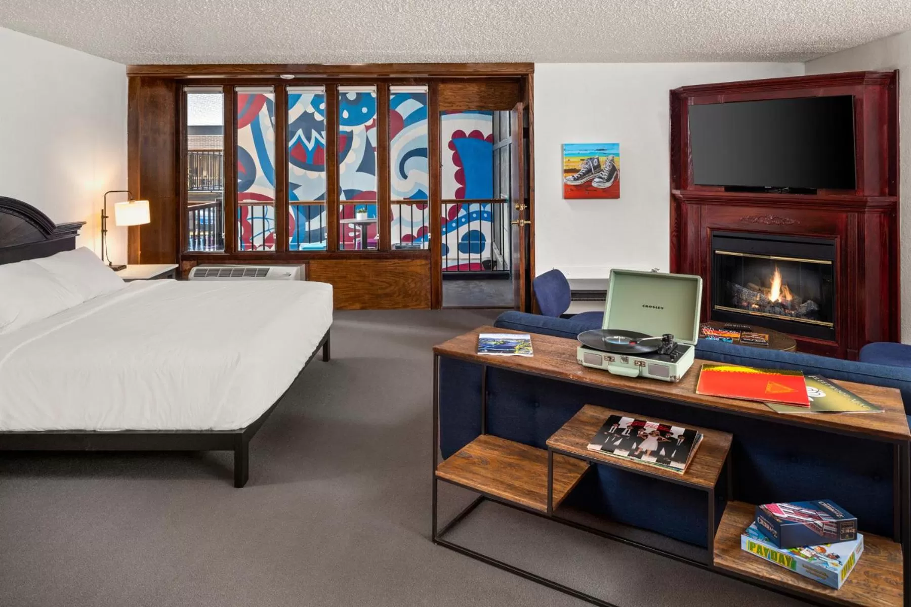 Bed in The Highlander Hotel, Ascend Hotel Collection