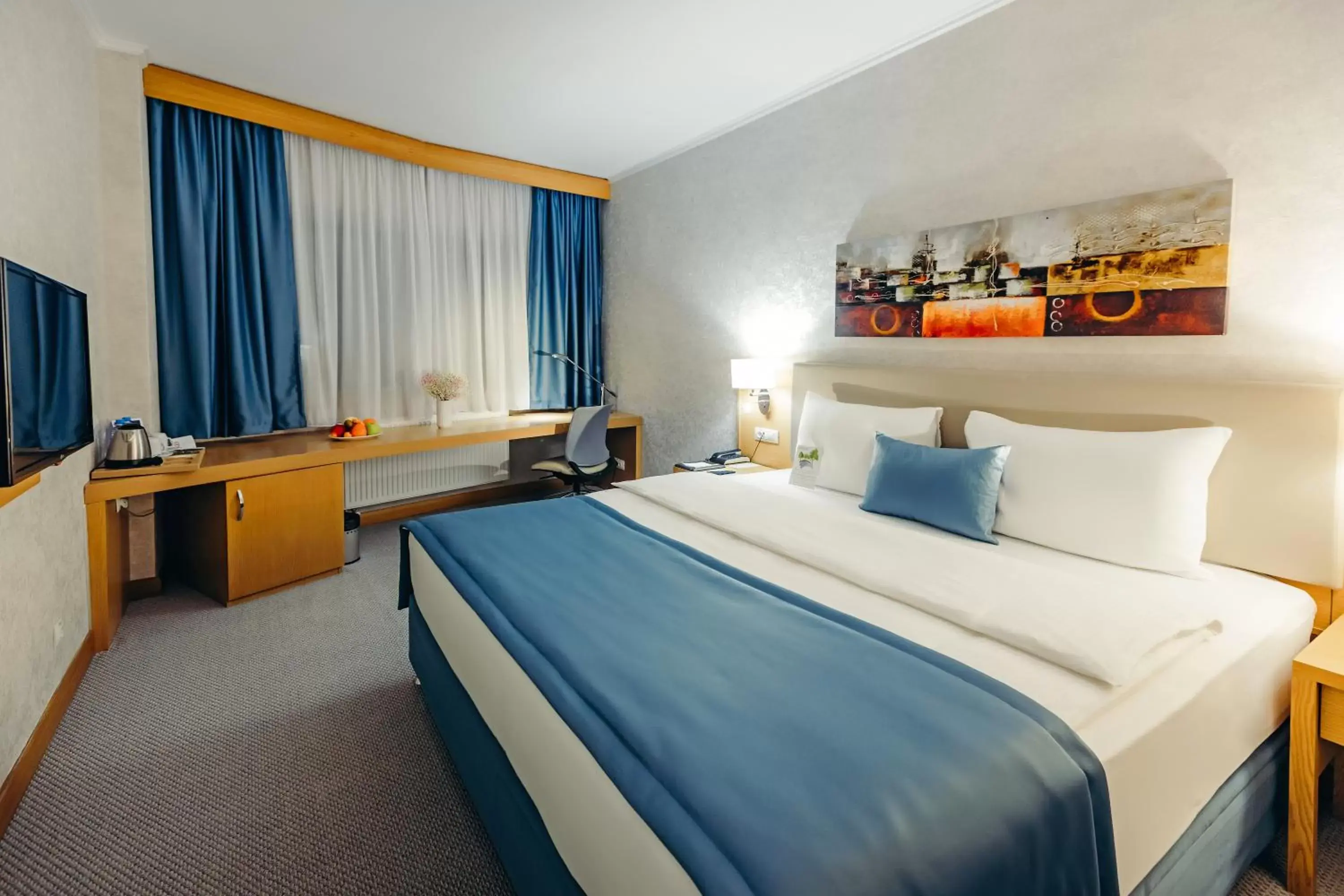 Superior Double or Twin Room - single occupancy in Dedeman Oskemen Hotel Superior Double or Twin Room - single occupancy in Dedeman Oskemen Hotel