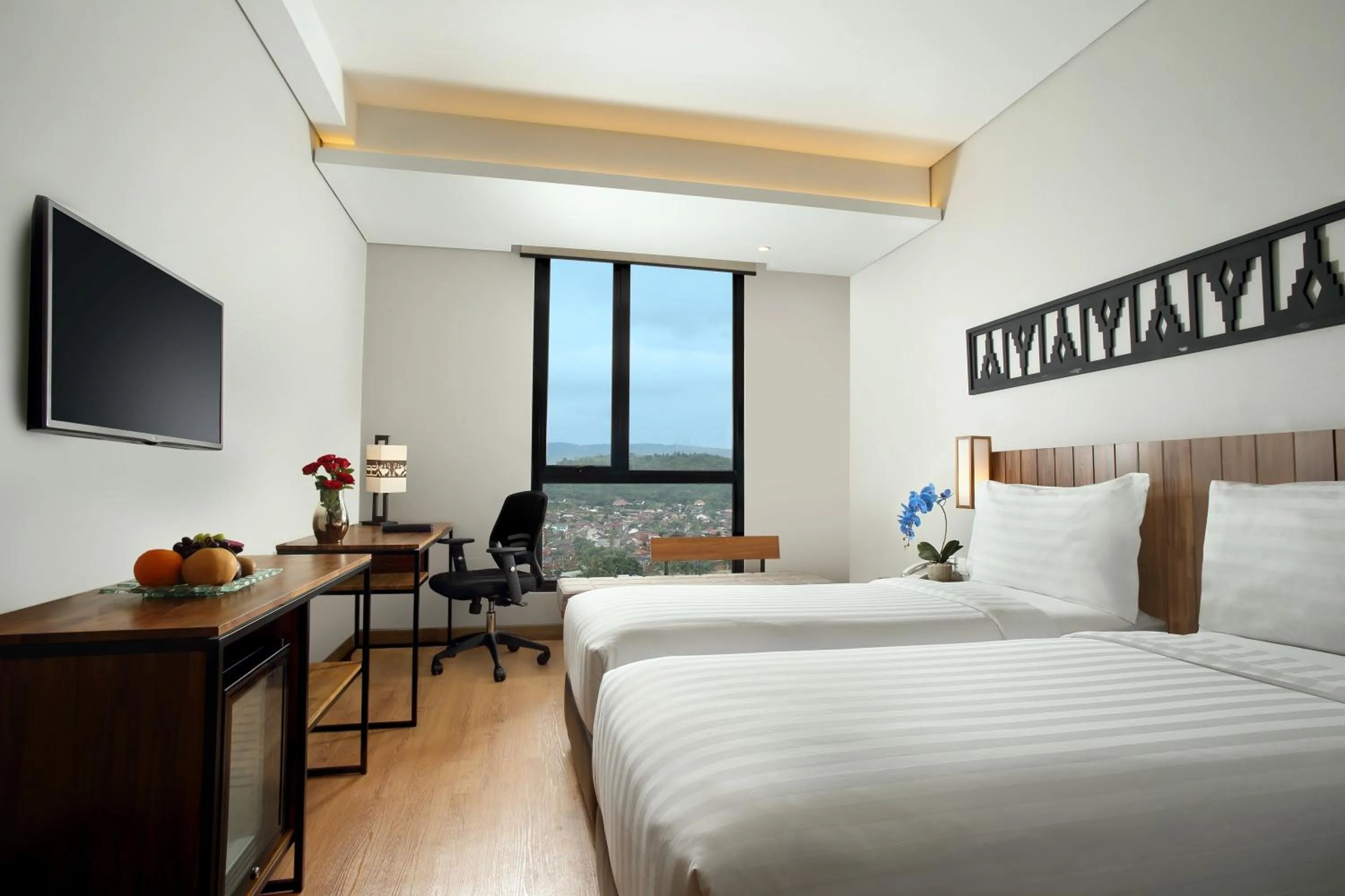 Property building, Bed in BATIQA Hotel Lampung