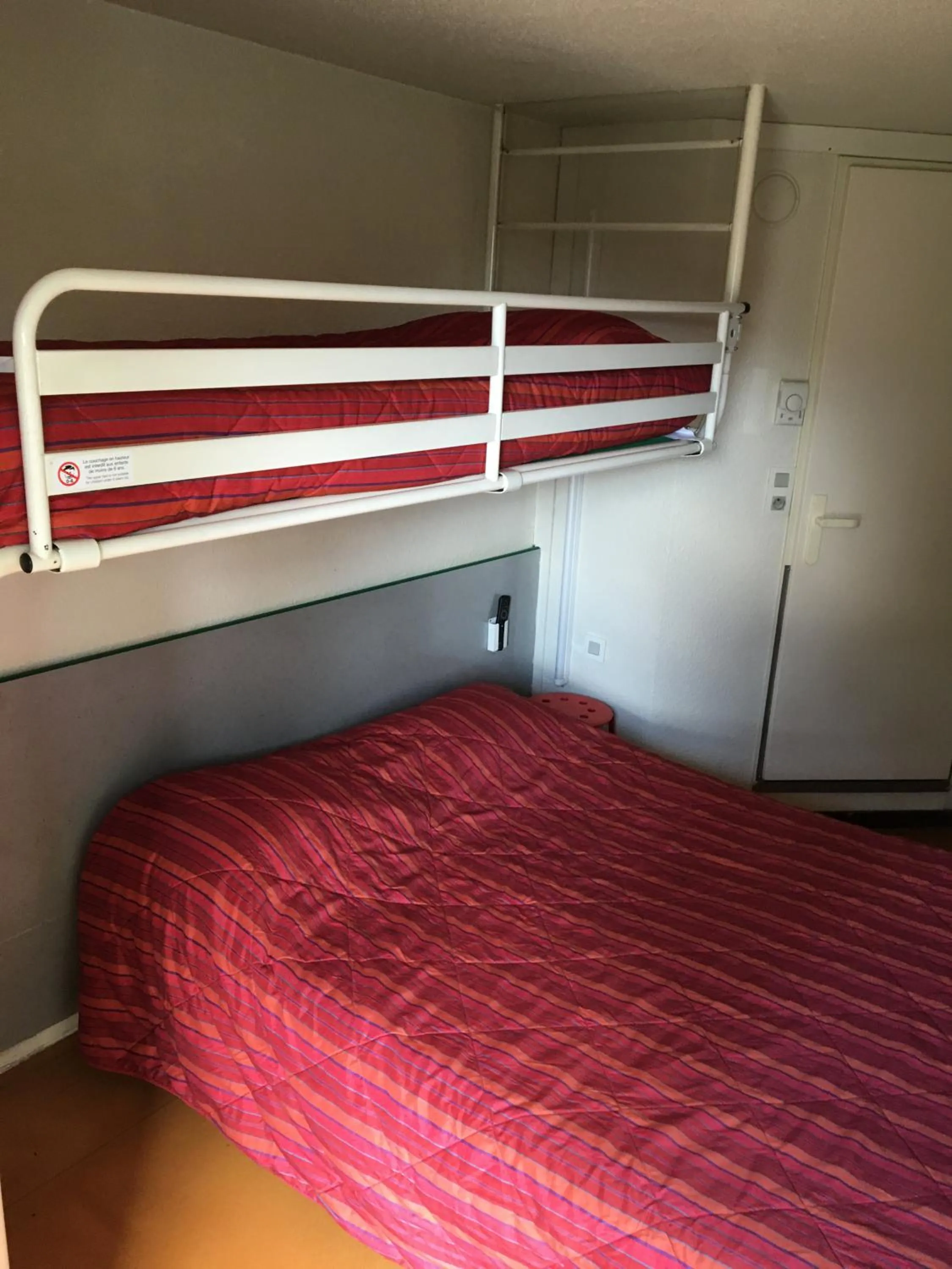bunk bed, Bed in Premiere Classe Lyon Sud - Chasse Sur Rhône