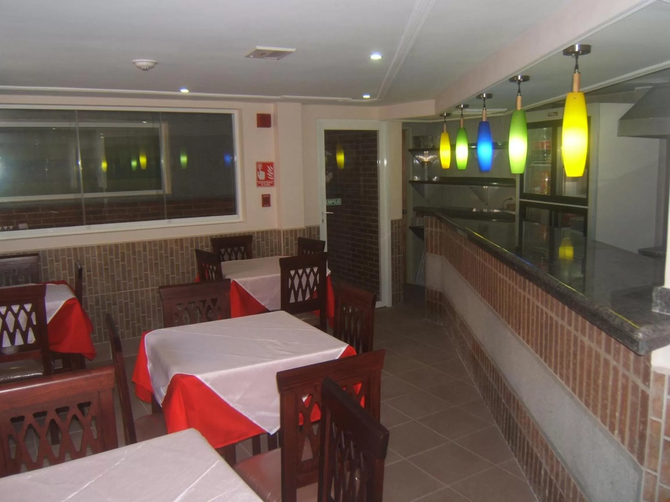 Dining area, Restaurant/Places to Eat in HOTEL MUEVETE POR VARGAS