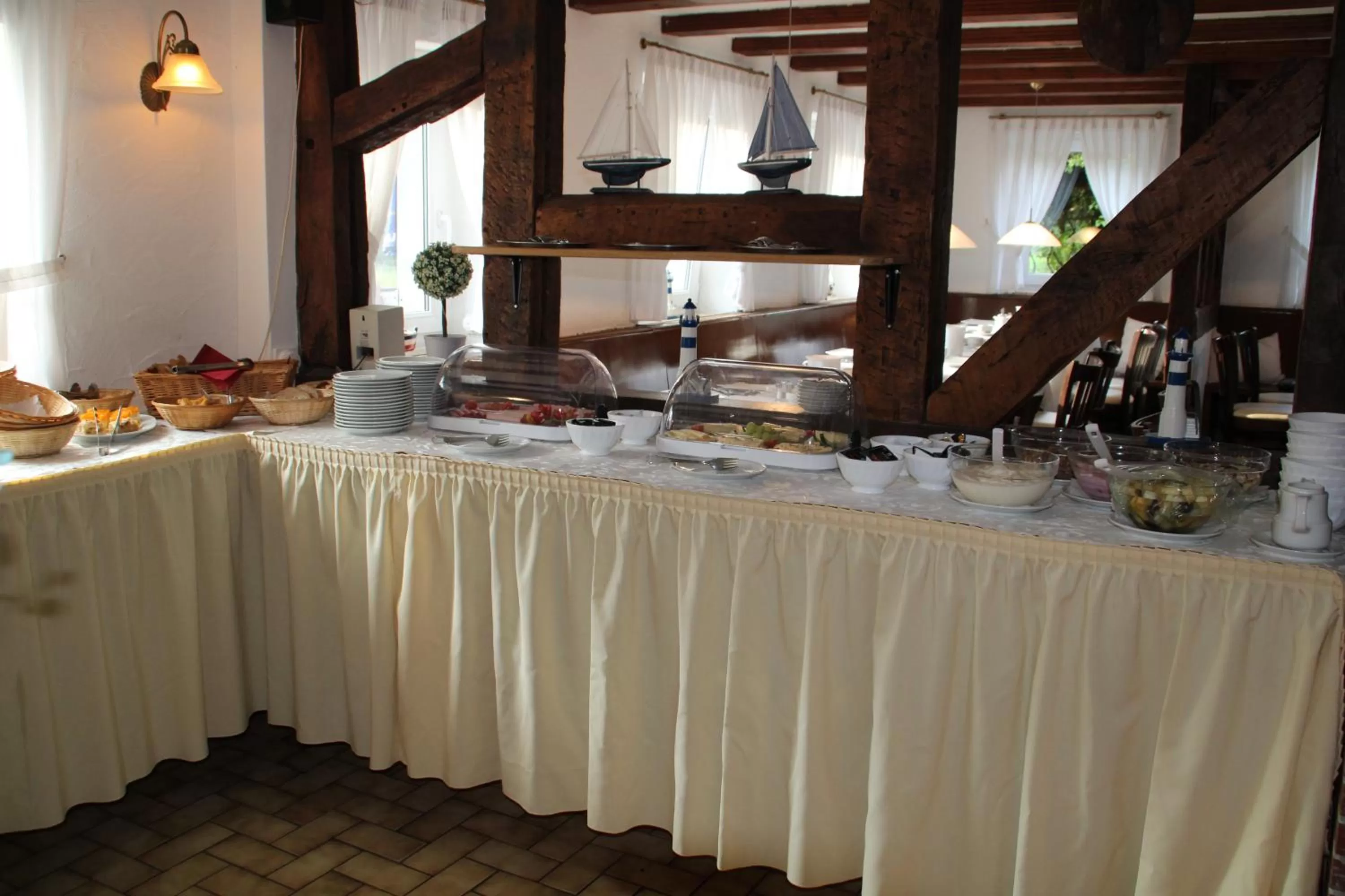 Breakfast in Hotel-Gasthof zum Ritter