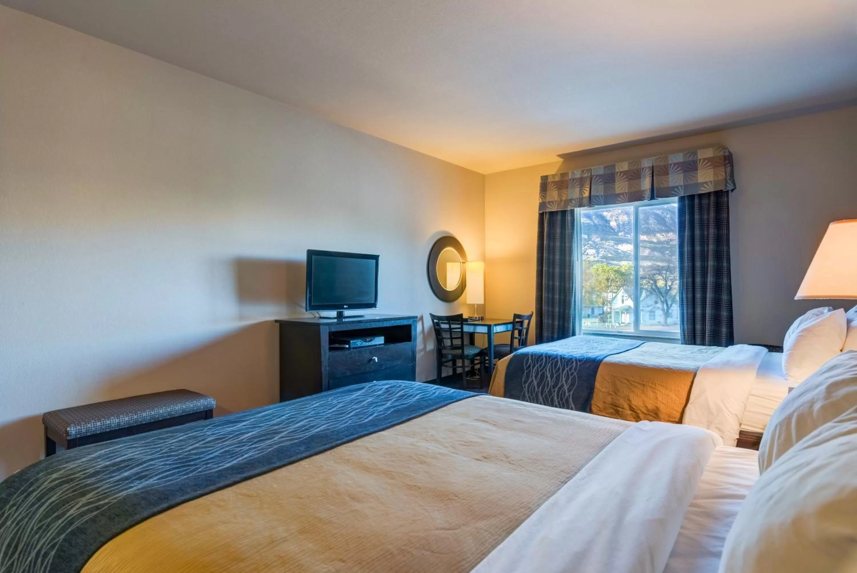 Bed in Grand Vista Hotel Parachute