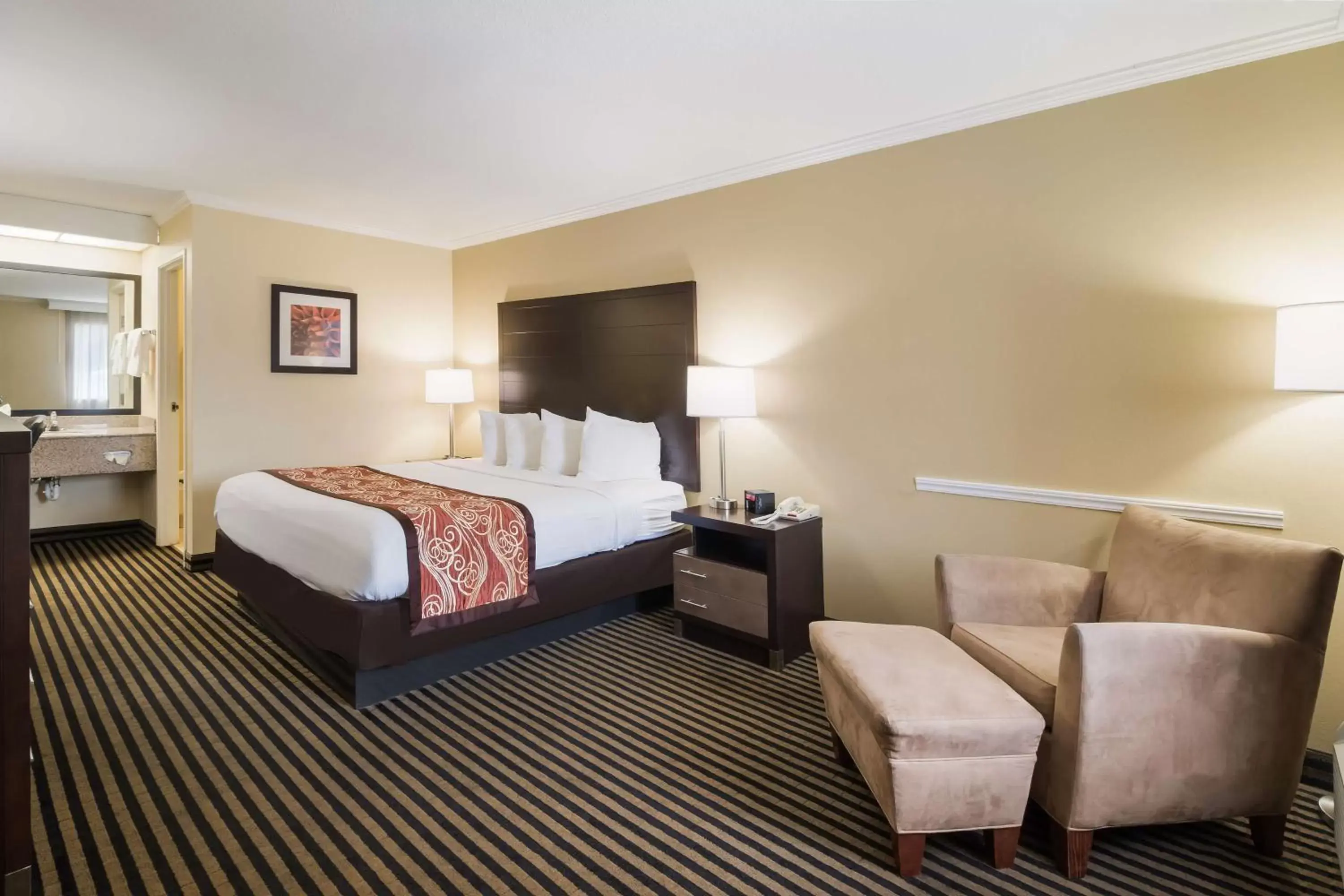 King Room - Non-Smoking in Best Western - McKenzie King Room - Non-Smoking in Best Western - McKenzie