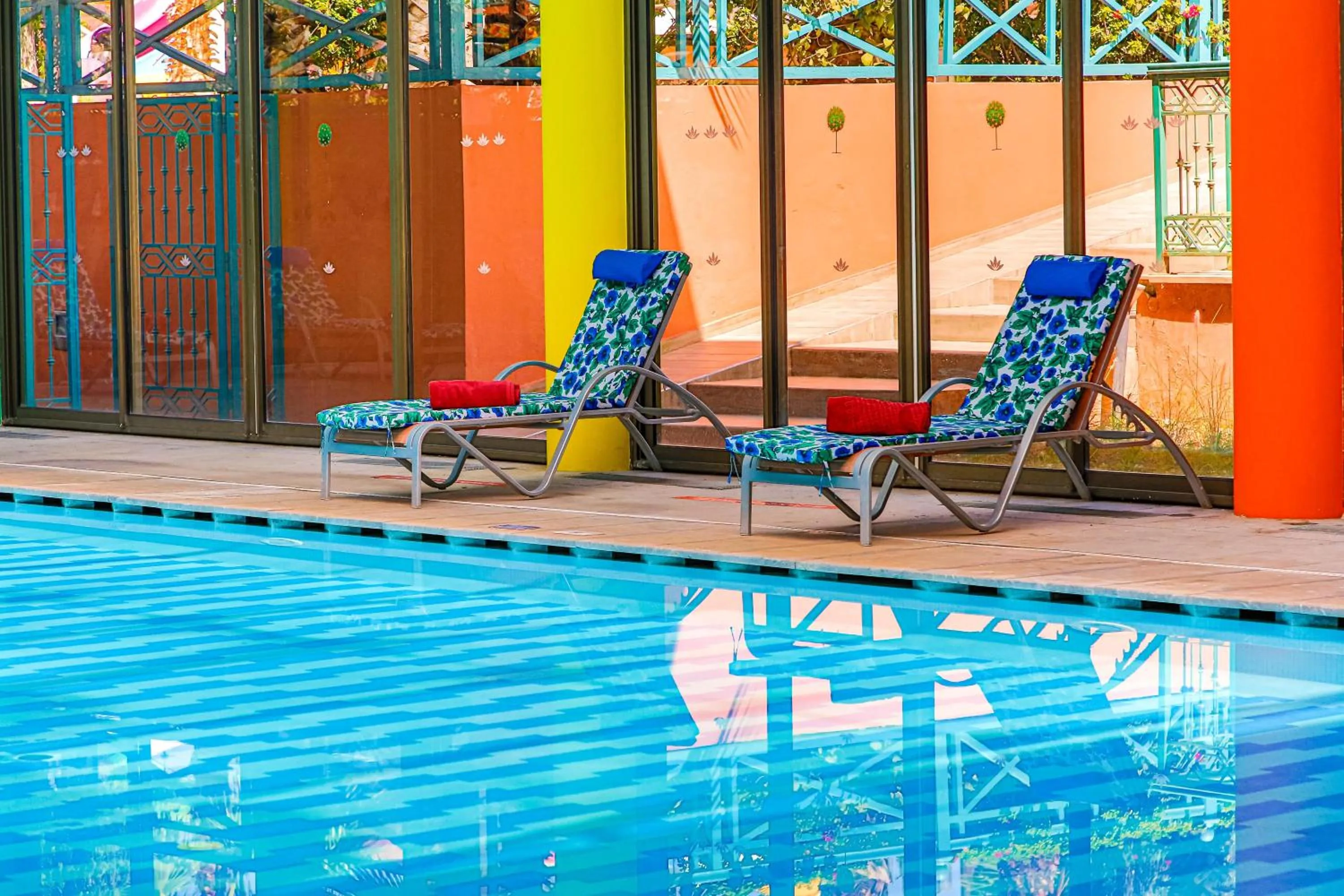 Swimming pool in Rose Aqua Park Hotel
