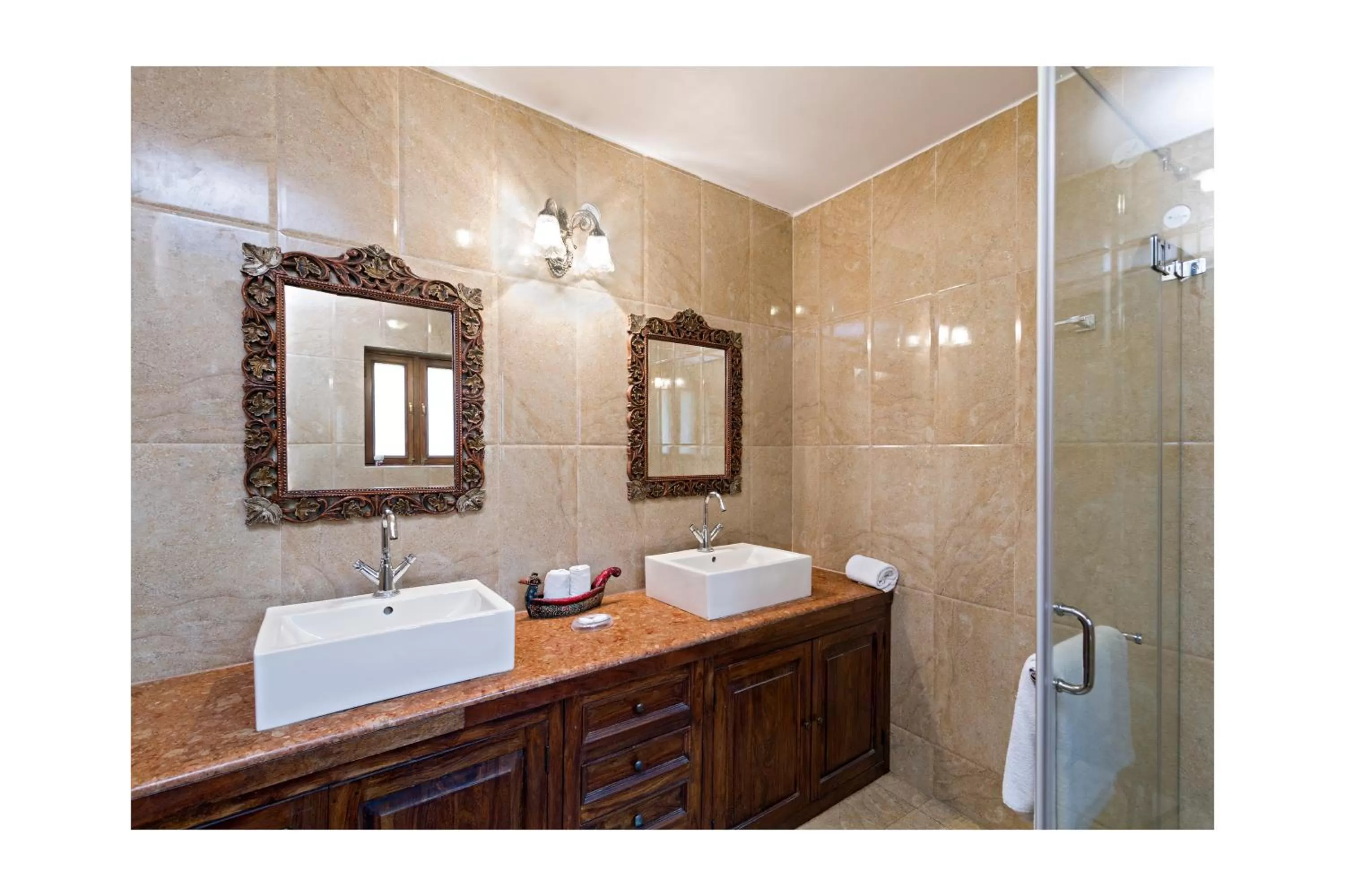Bathroom in Dera Rawatsar - Heritage Hotel