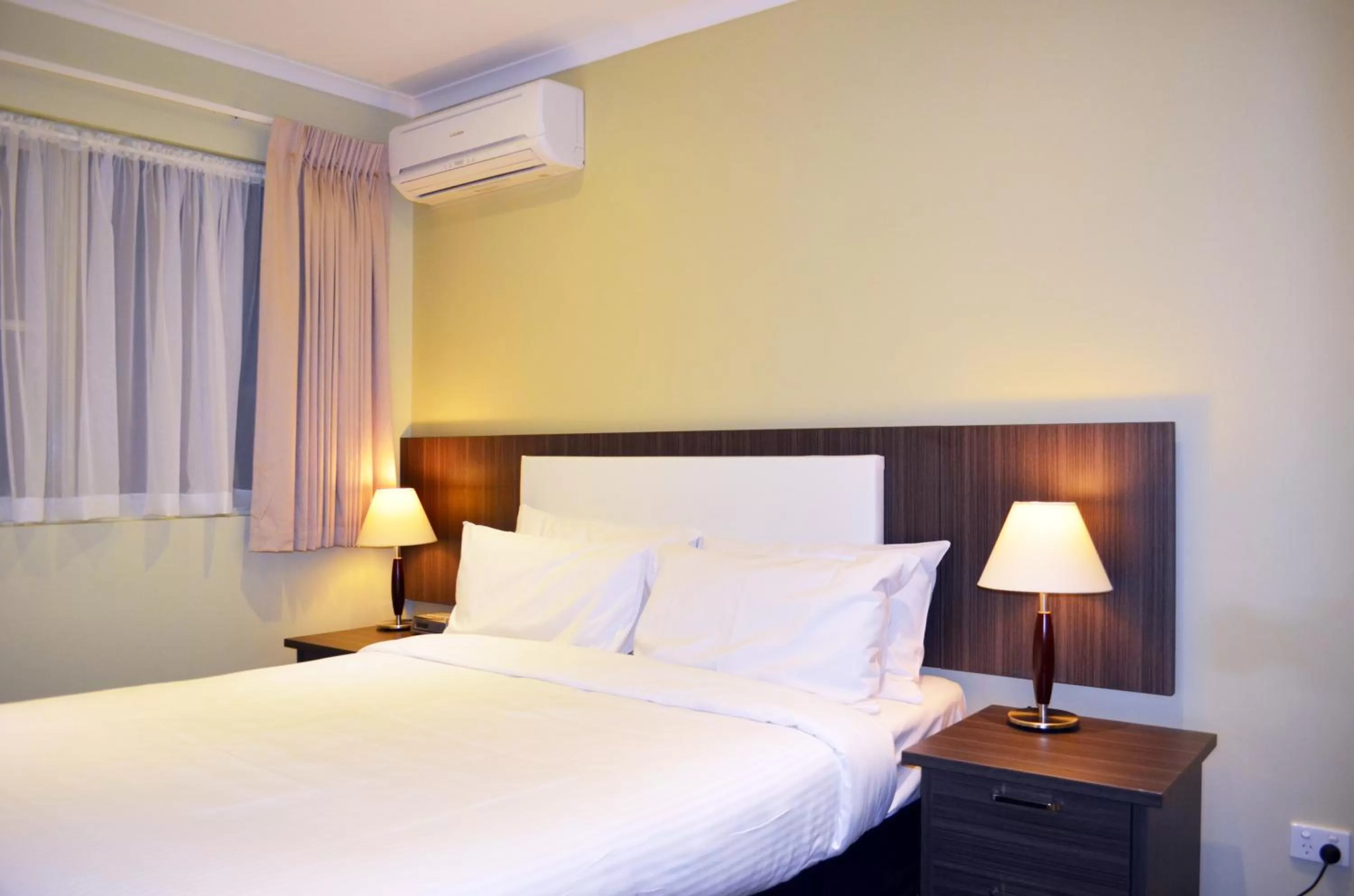 Two-Bedroom Apartment in Best Western Plus Buckingham International